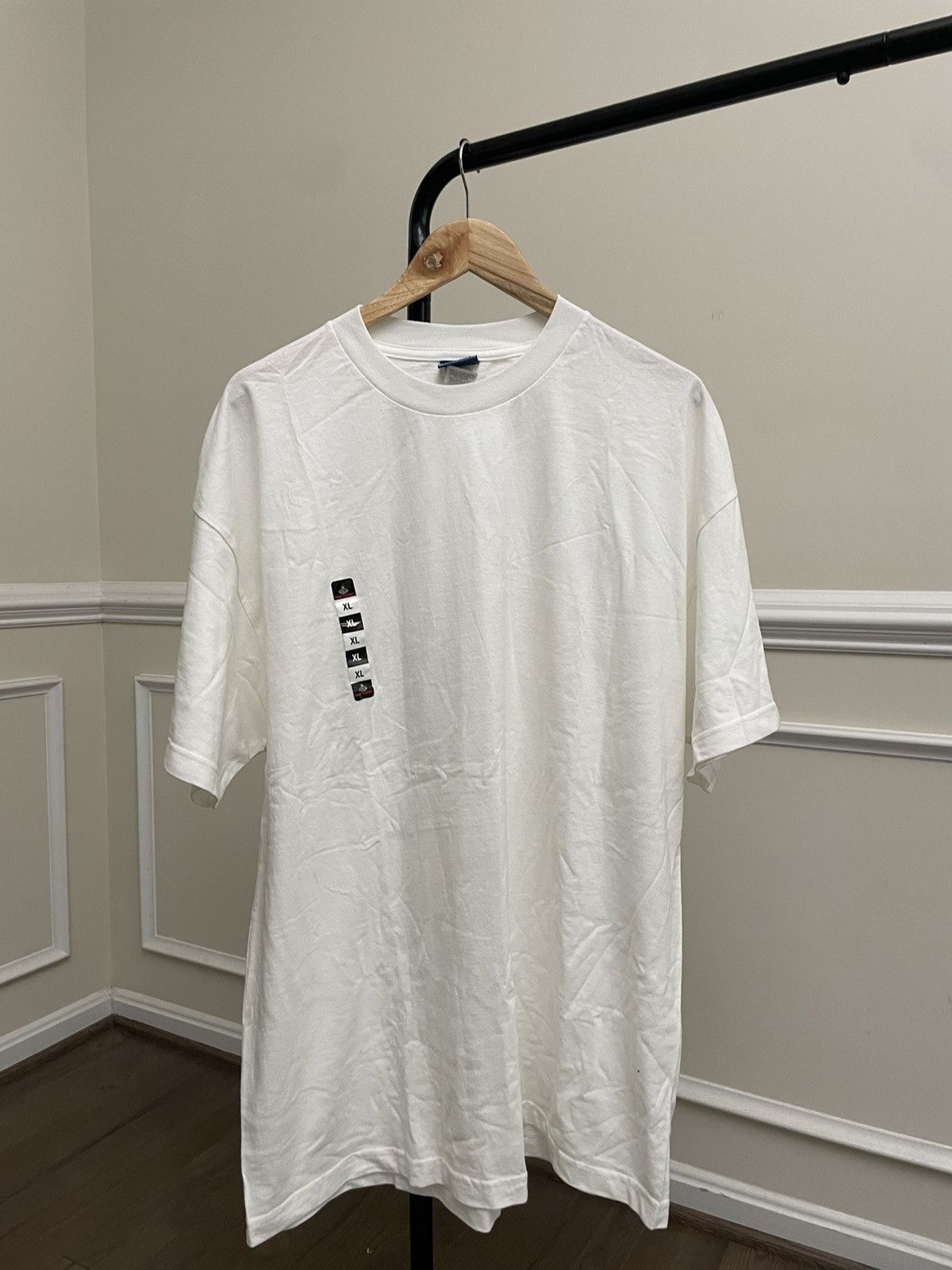 Vintage Vintage White Blank Tee Shirt 4GSELLER Unsoundrags Hanes Size US XL / EU 56 / 4 - 2 Thumbnail