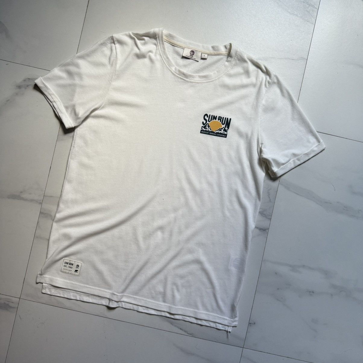 Tiger of Sweden YMR Track Club Sun Run Tee Size US L / EU 52-54 / 3 - 3 Thumbnail