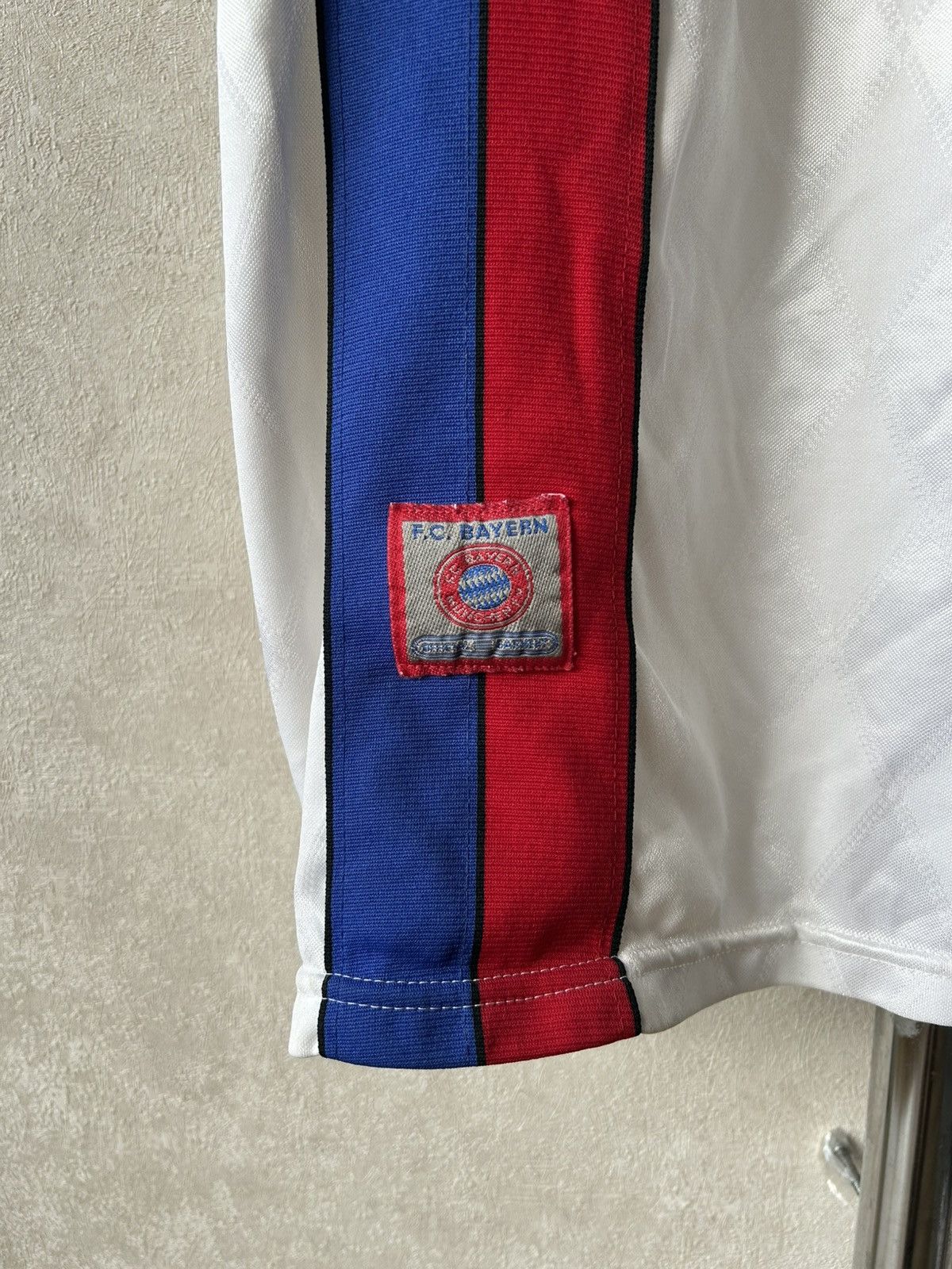 Adidas Adidas Bayern Munich 1996/1998 Away Soccer Jersey Size US XL / EU 56 / 4 - 10 Thumbnail