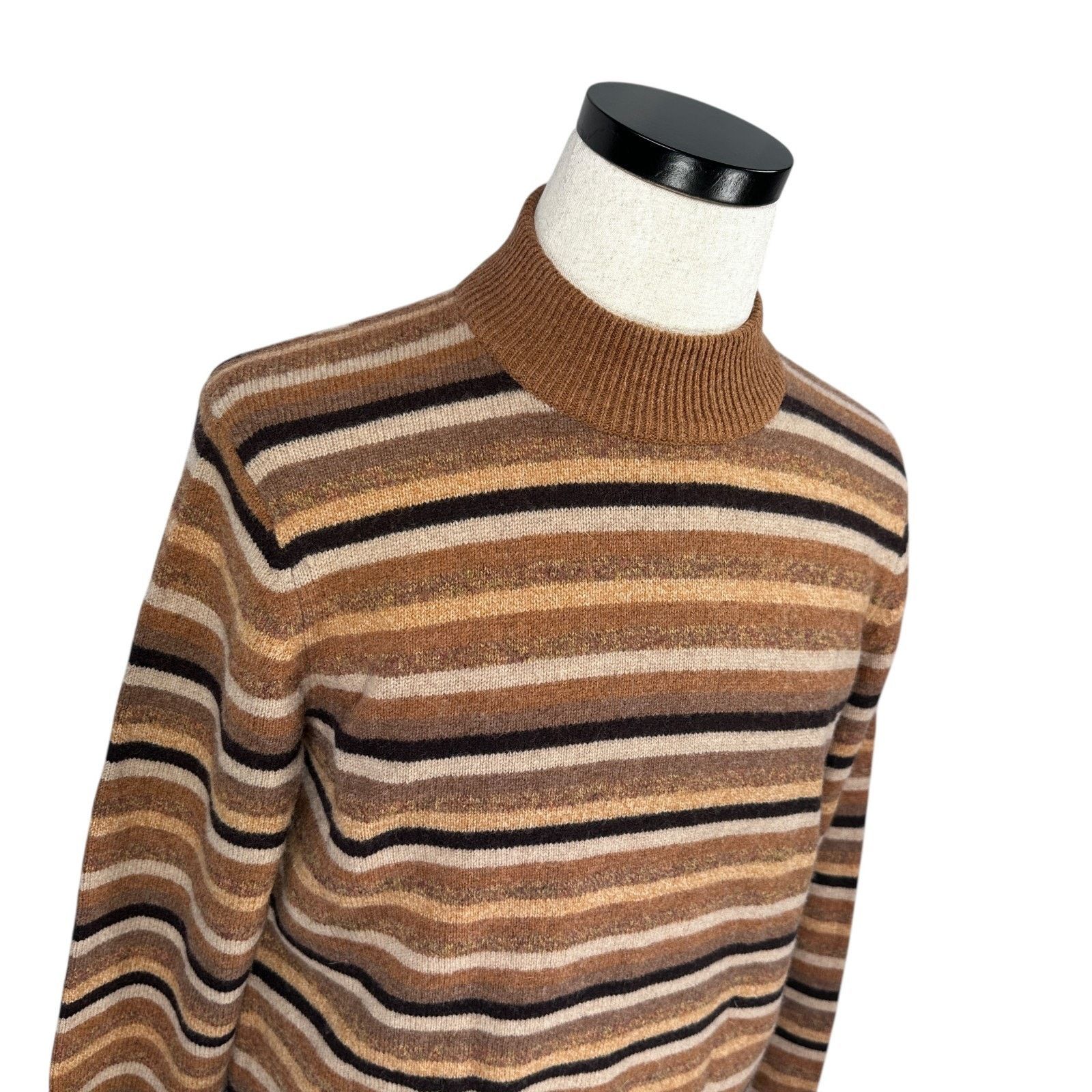 Other JW Anderson Uniqlo Sweater Men M Brown Striped Long Sleeve Size US M / EU 48-50 / 2 - 2 Thumbnail