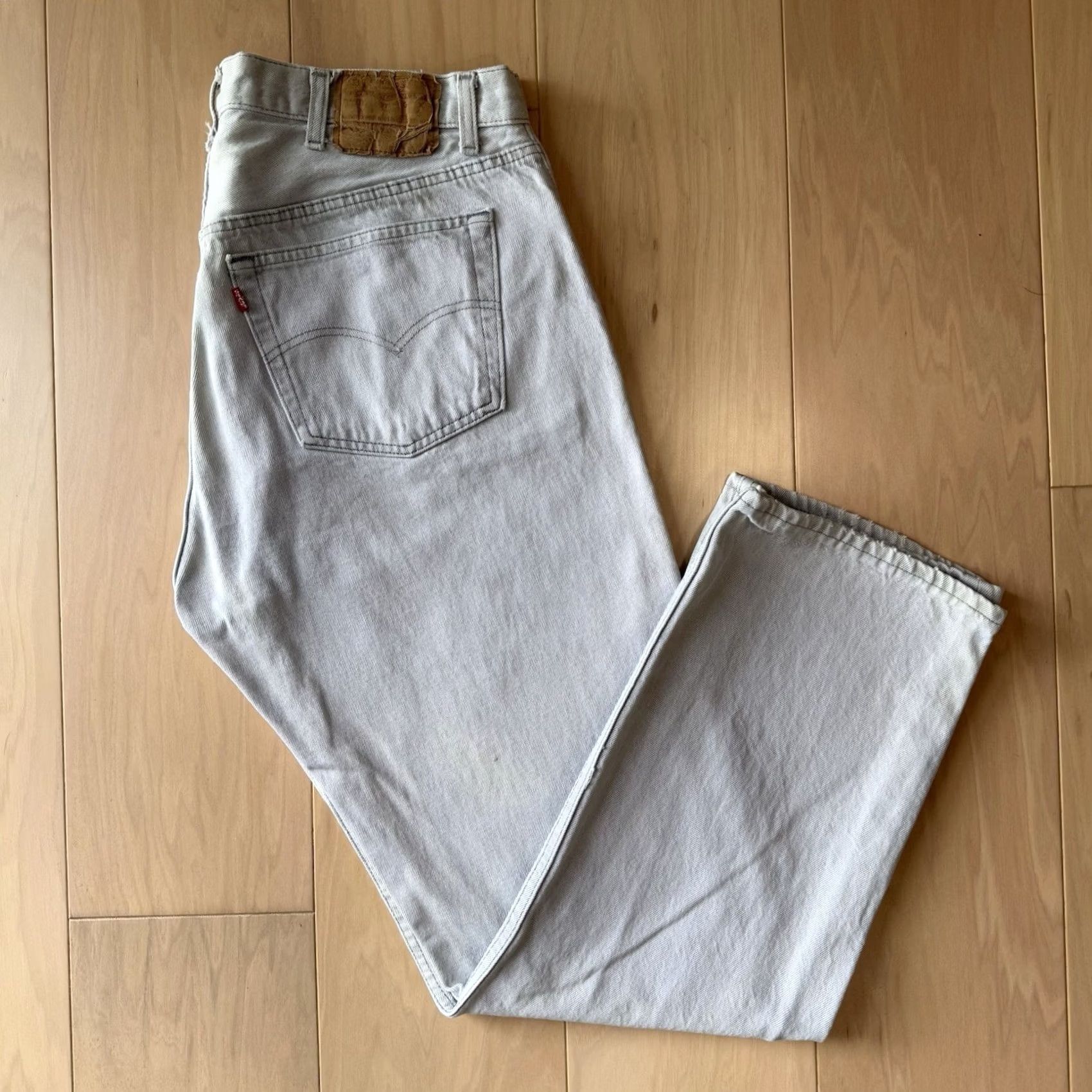 Levi's VINTAGE Levis 501 Jeans 37 Gray Light Wash 80s Made in USA Workwear Non Selvedge Size US 37 - 2 Thumbnail
