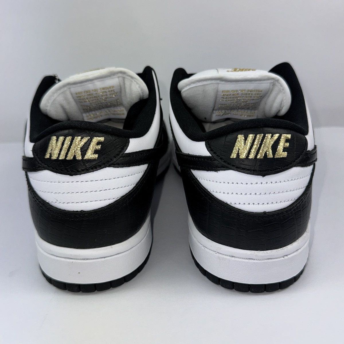 Nike × Supreme NIKE SB DUNK LOW OG QS SUPREME STARS 2021 SNEAKERS Size US 9.5 / EU 42-43 - 3 Thumbnail