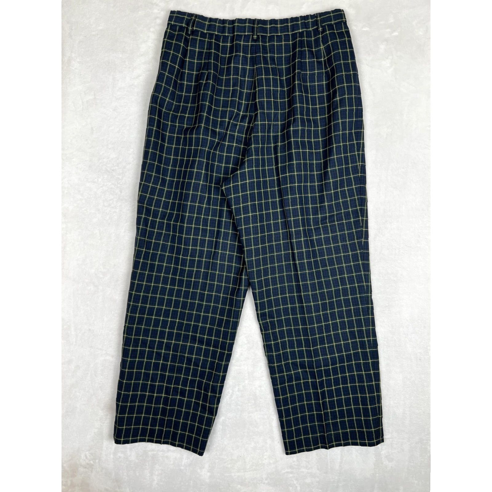 Pendleton VINTAGE Pendleton Pants Womens 16 Blue Plaid Wool Pleated Tapered Dress Workwear Pants Womens Blue Plaid Wool Pleated Tapered Workwear Size 38" / US 16 / IT 52 - 7 Thumbnail