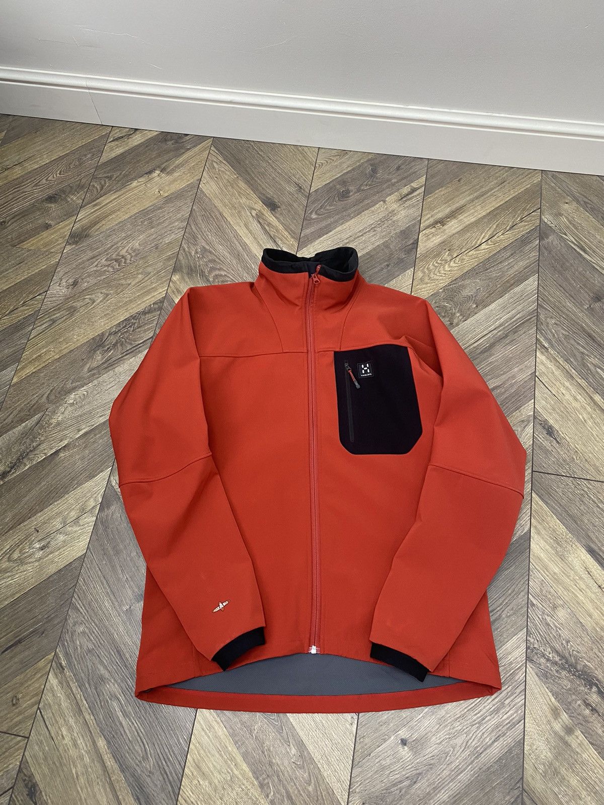 Haglofs × Vintage Vintage Haglofs Softshell Jacket Size US L / EU 52-54 / 3 - 1 Thumbnail