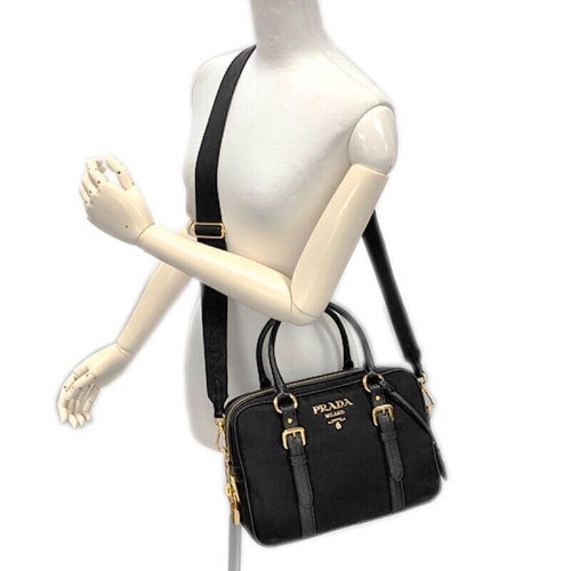 Prada o1srvl11e0624 Size: OS / Shoulder Bag in Black Size ONE SIZE - 6 Thumbnail