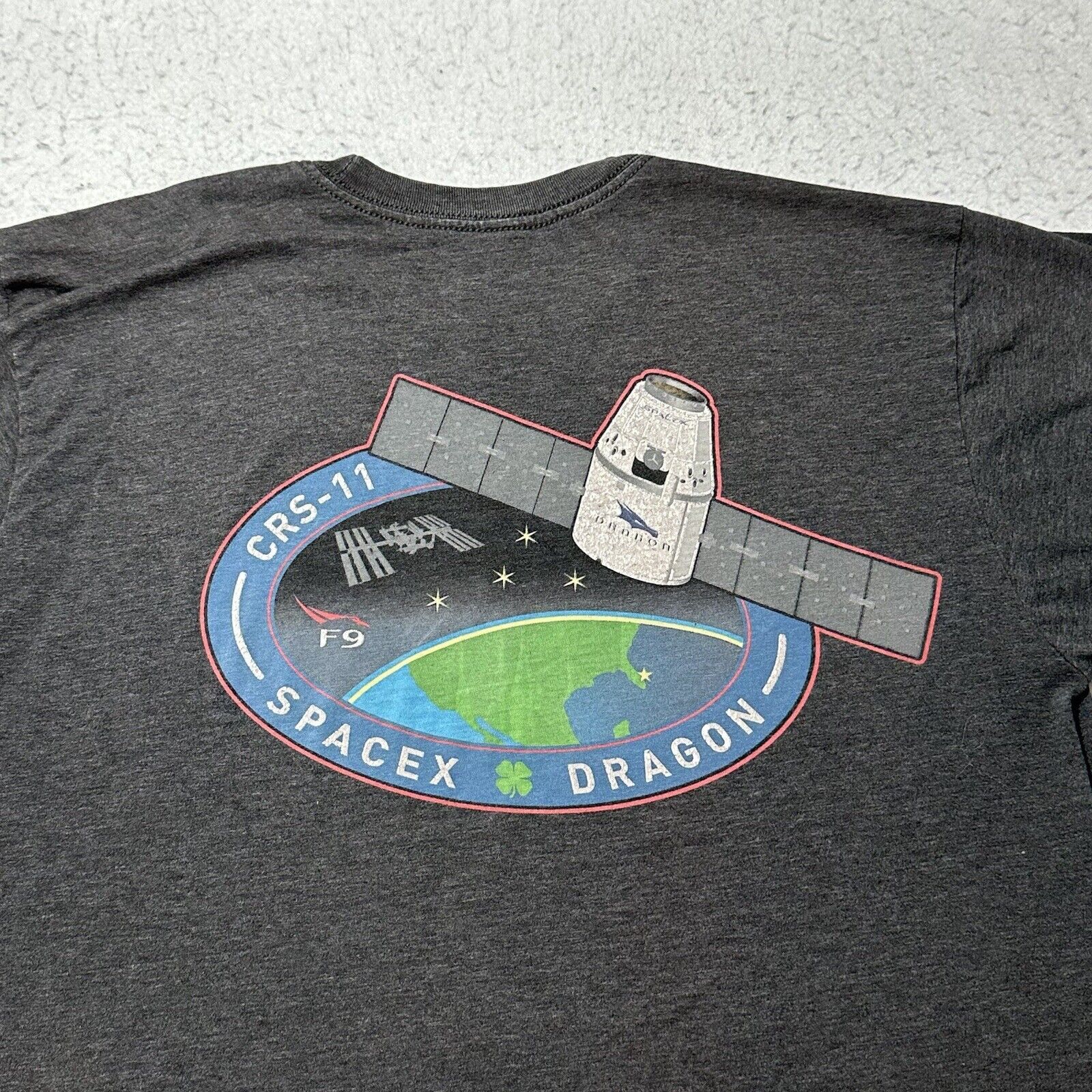 Other SpaceX Large Dragon CRS-11 Graphic T Shirt Elon Musk 2017 Size US L / EU 52-54 / 3 - 2 Thumbnail