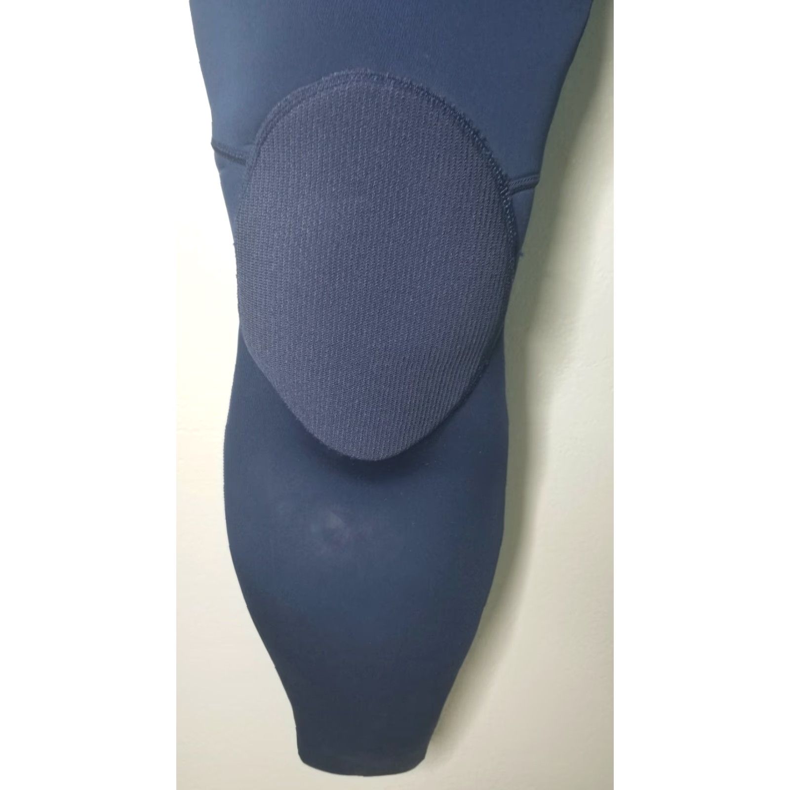Lands' End LANDS' END Womens 6 Neoprene Long Sleeve Colorblock Surf Wetsuit Navy Size M / US 6-8 / IT 42-44 - 6 Thumbnail
