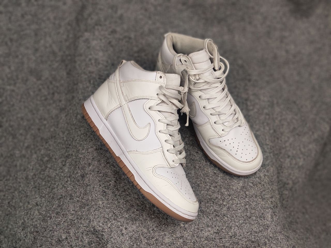 Nike Nike Dunk High Sail Gum Leather White Sneakers Vintage Style Size US 7.5 / EU 40-41 - 8 Thumbnail