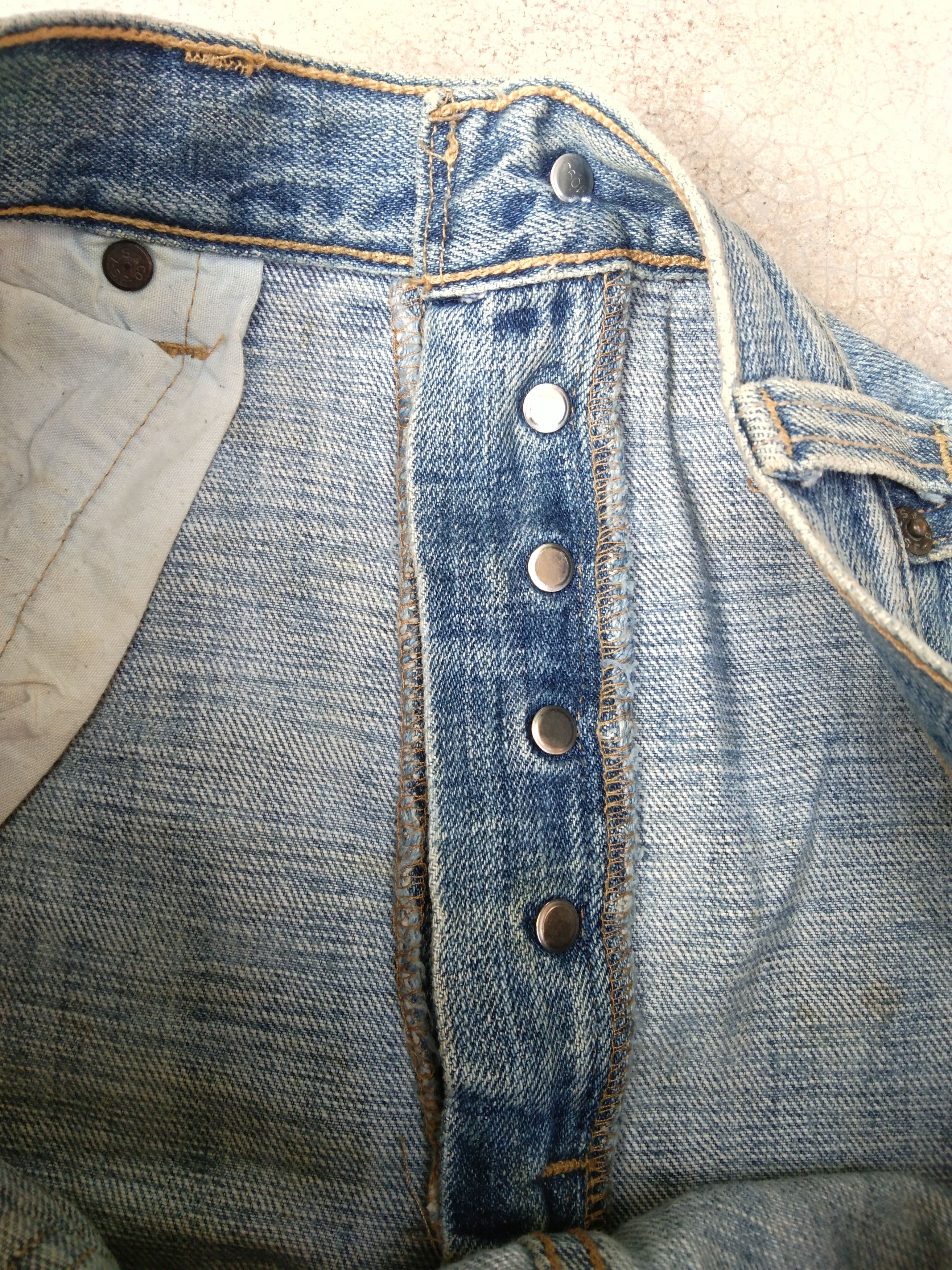 Levi's Vintage Levi's 501 Straight Leg Dirty Distressed Jeans 34x36 Size US 34 / EU 50 - 8 Thumbnail