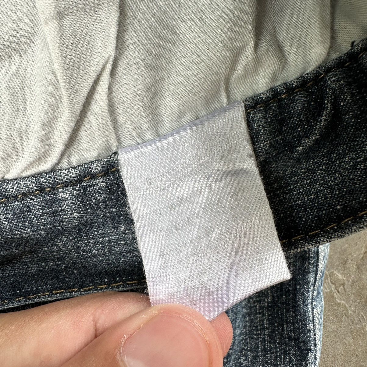 Japanese Brand Vintage Hanes Distressed Faded Denim Raw Jean Pant Size 34 Size US 34 / EU 50 - 7 Thumbnail
