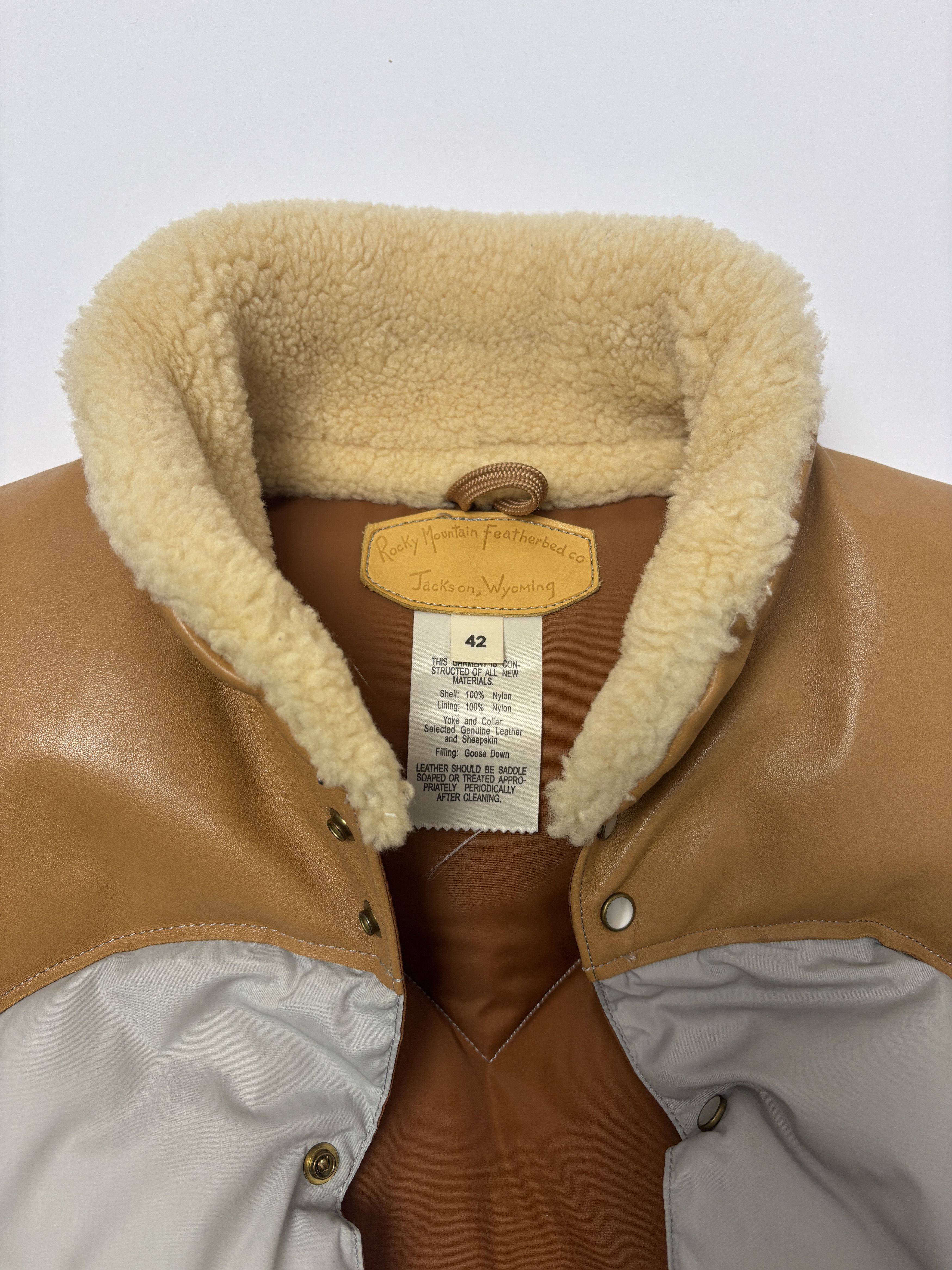 Rocky Mountain Featherbed Rocky Mountain Featherbed Vest Grey Leather Yoke Size 42 Size US L / EU 52-54 / 3 - 7 Thumbnail