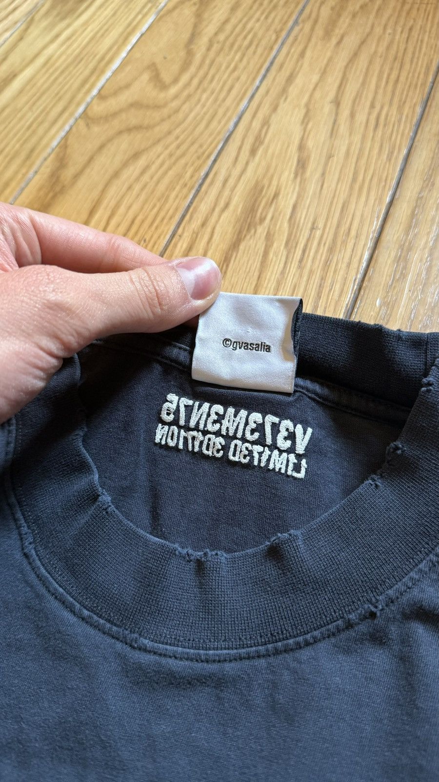 Vetements Brain Power Embroidered Tee Size US XS / EU 42 / 0 - 5 Thumbnail
