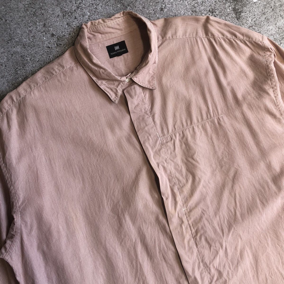Homme Plisse Issey Miyake × Issey Miyake VTG Issey Miyake Buttonups Hiden Pocket Oversize fit Size US L / EU 52-54 / 3 - 2 Thumbnail