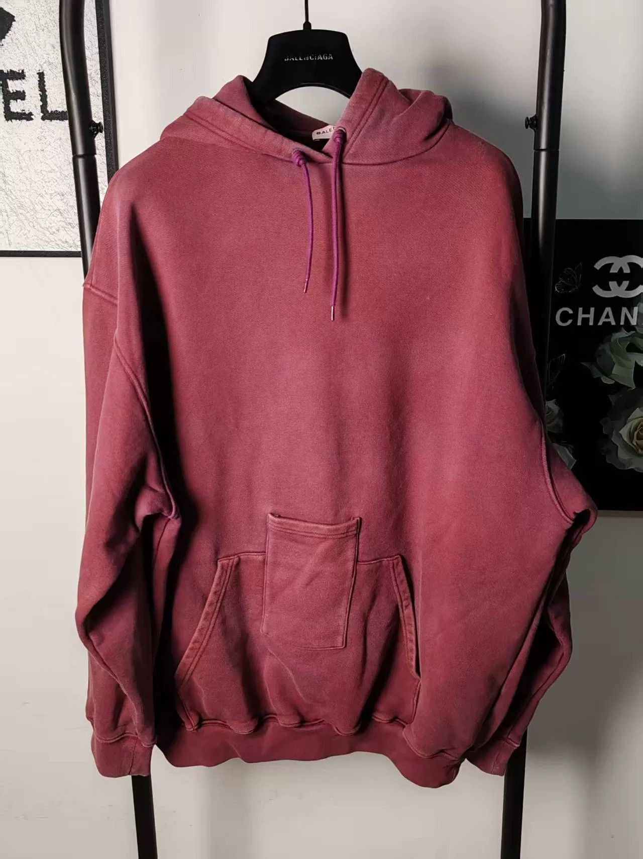 Balenciaga authentic balenciaga logo hoodie in deep red Size US M / EU 48-50 / 2 - 2 Thumbnail