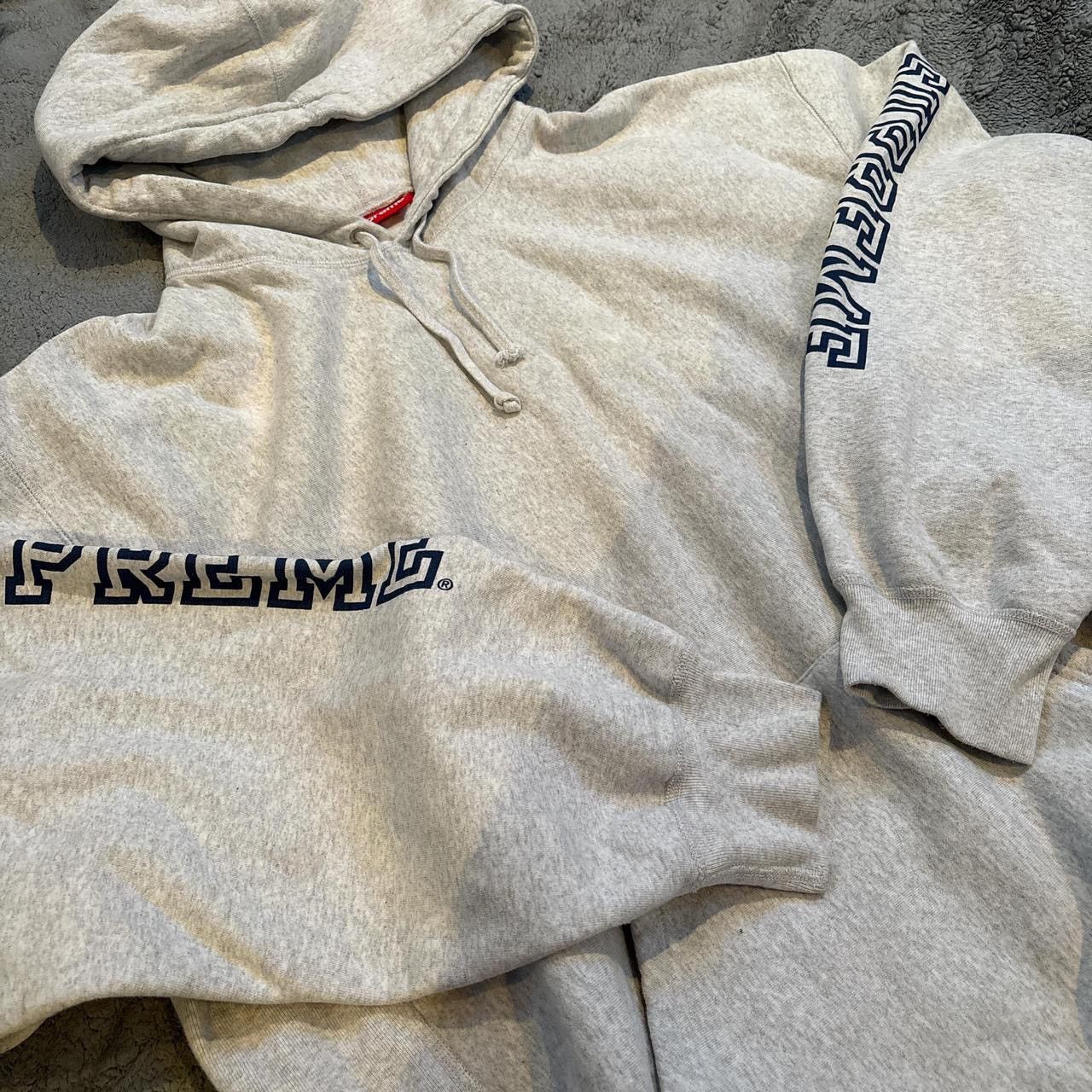 Supreme Supreme Collegiate Sleeve Hooded Sweatshirt Size US XL / EU 56 / 4 - 2 Thumbnail