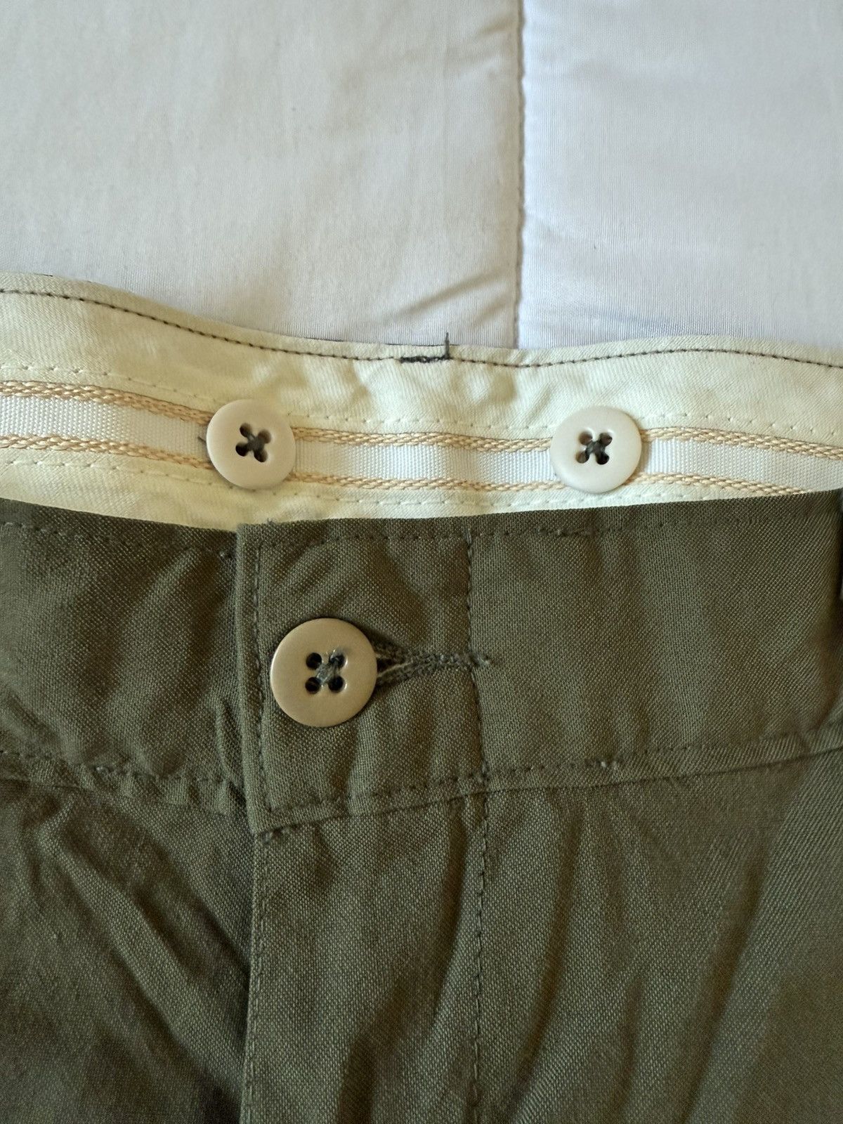 L.L. Bean L.L. Bean Men's Dark Green Cargo Pants Size US 34 / EU 50 - 4 Thumbnail
