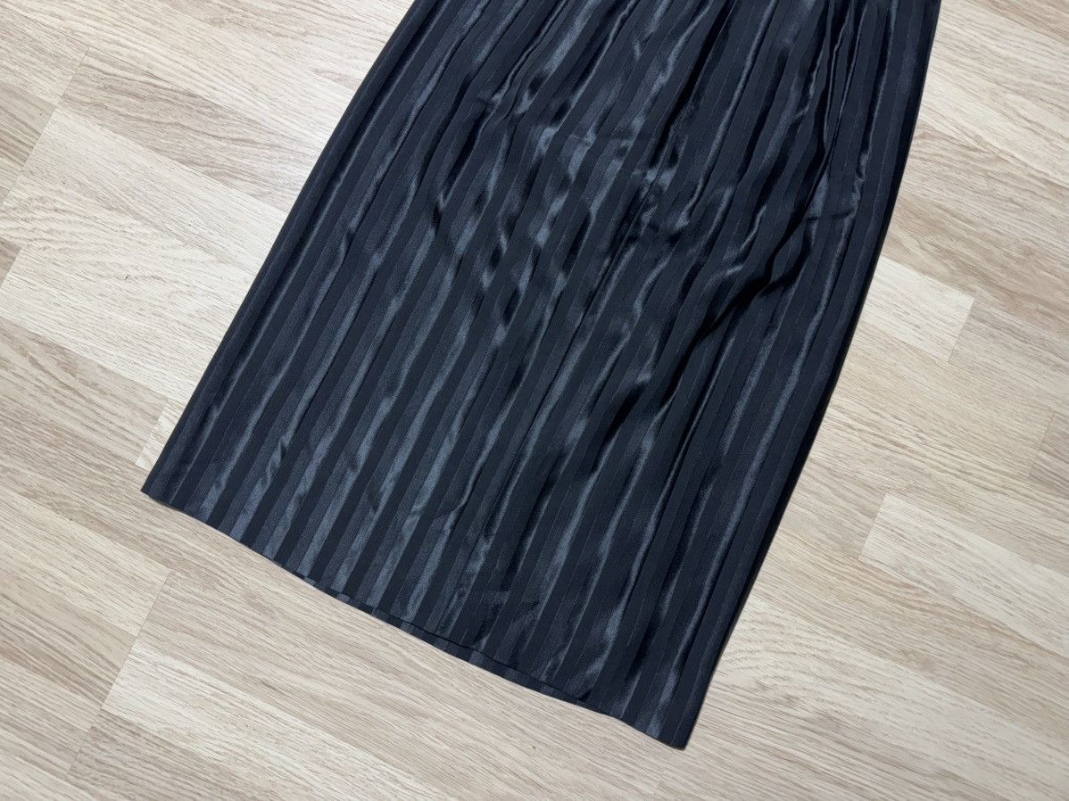 Valentino Valentino Skirt 46/12 Size 32" / US 10 / IT 46 - 4 Thumbnail