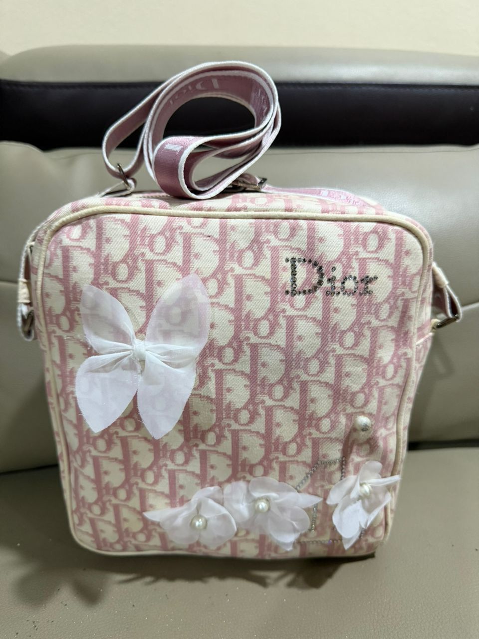 Dior Authentic Christian Dior Pink Floral Trotter Oblique Bag Size ONE SIZE - 1 Thumbnail