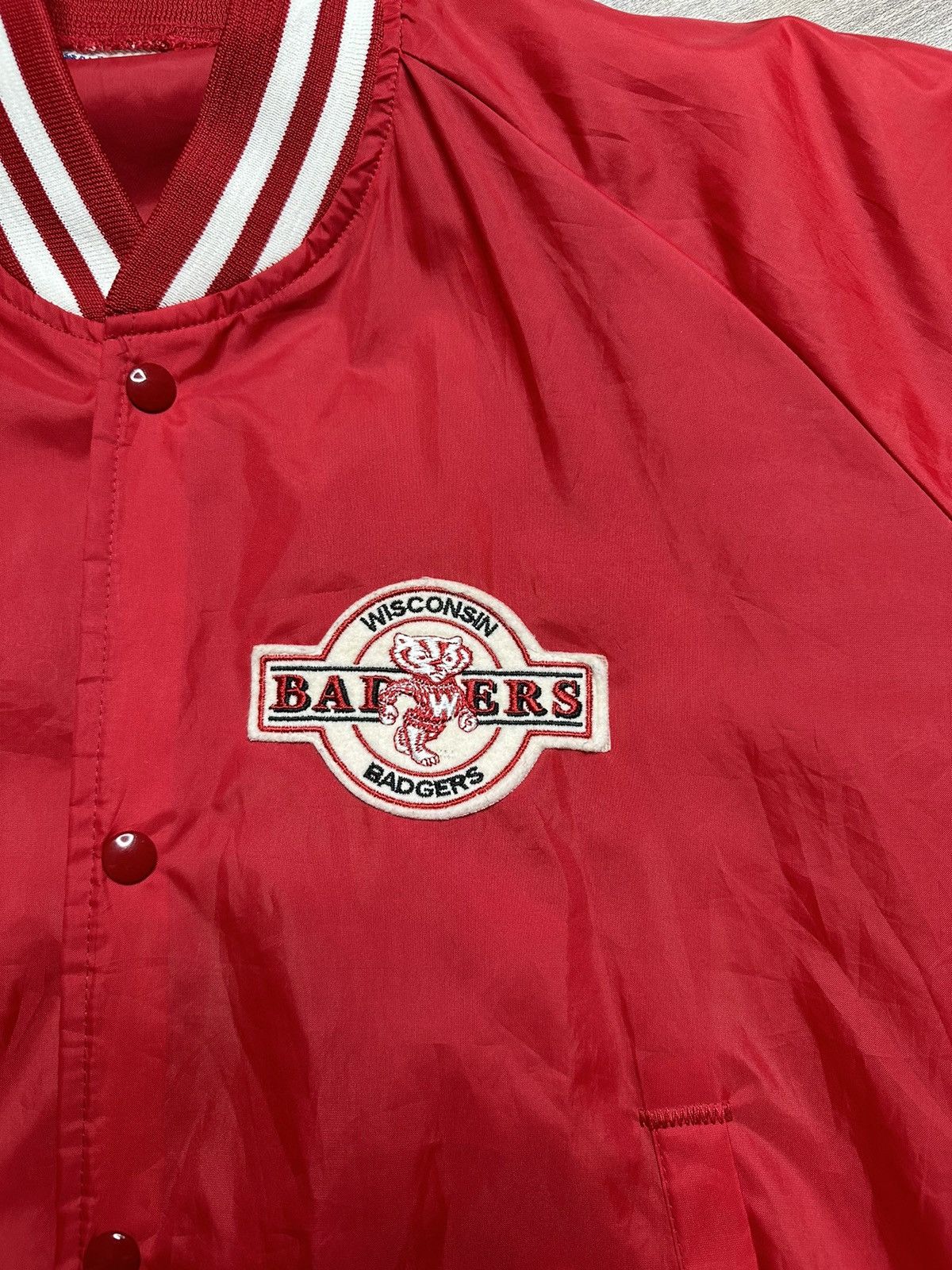 Vintage Vintage 90s Chalk Line Wisconsin Badgers Lightweight Bomber Size US XL / EU 56 / 4 - 4 Thumbnail