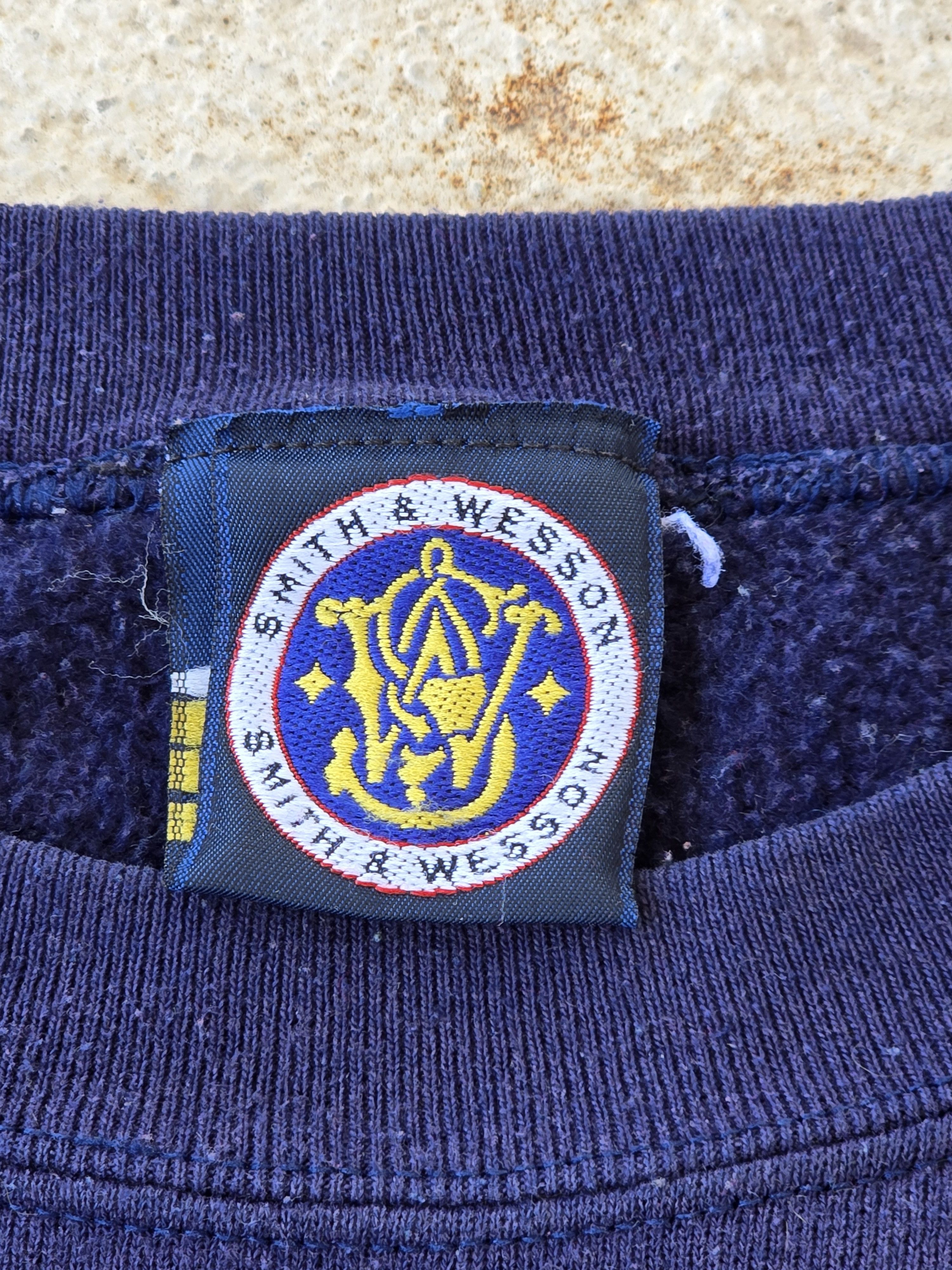 Vintage Smith and Wesson Gun Desert Eagle Revolver Crewneck Size US L / EU 52-54 / 3 - 3 Thumbnail