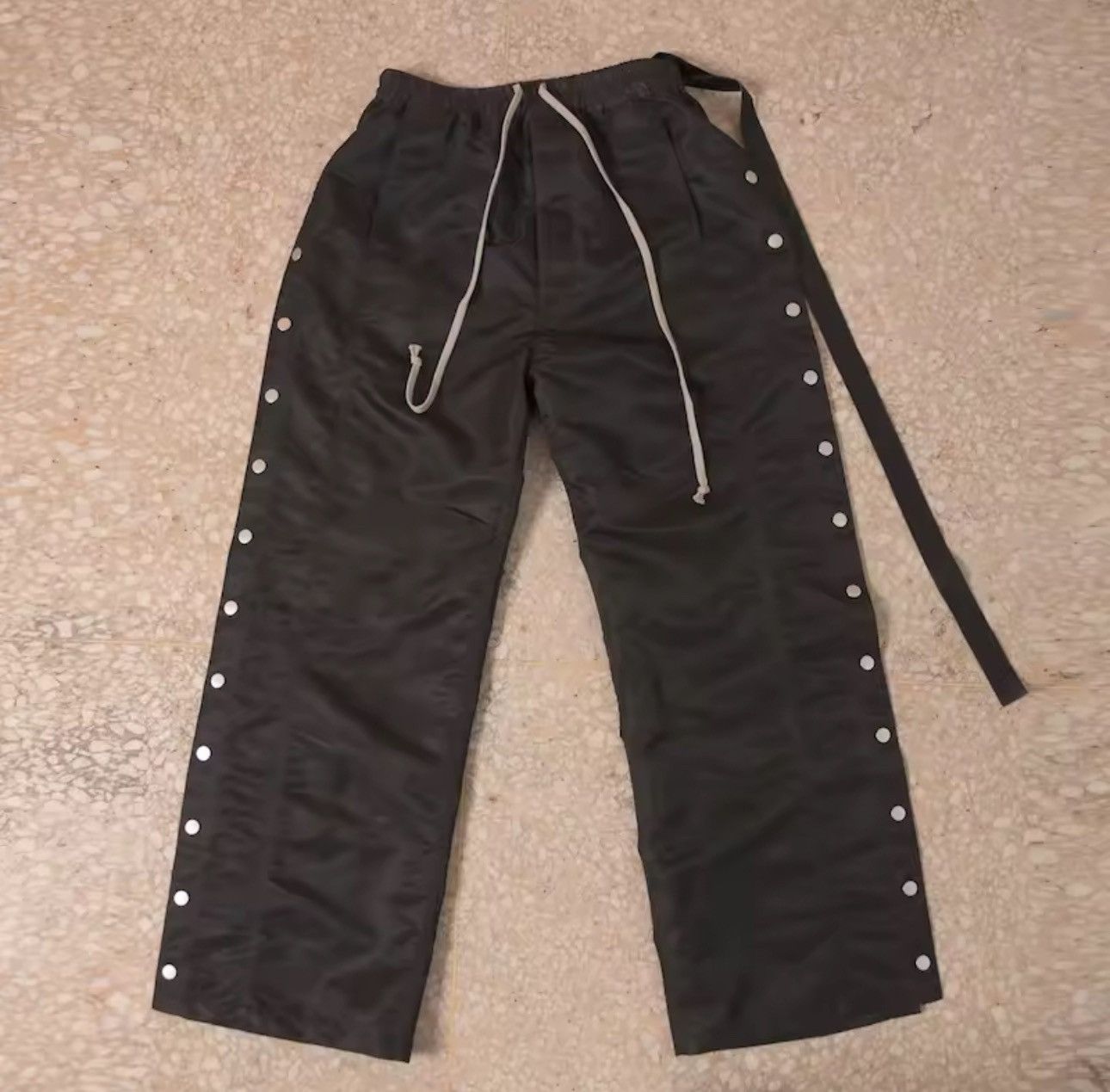 Other Streetwear Straight Nylon Trendy Loose Pants Size US 34 / EU 50 - 2 Thumbnail