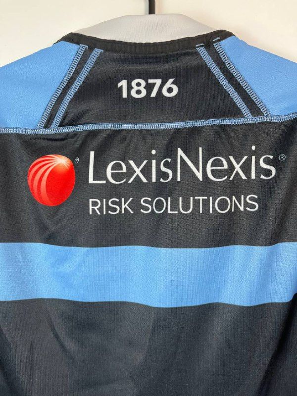 Macron Cardiff Blues Rugby 22/23 Macron Shirt Fan Jersey Sz M Size US M / EU 48-50 / 2 - 5 Thumbnail