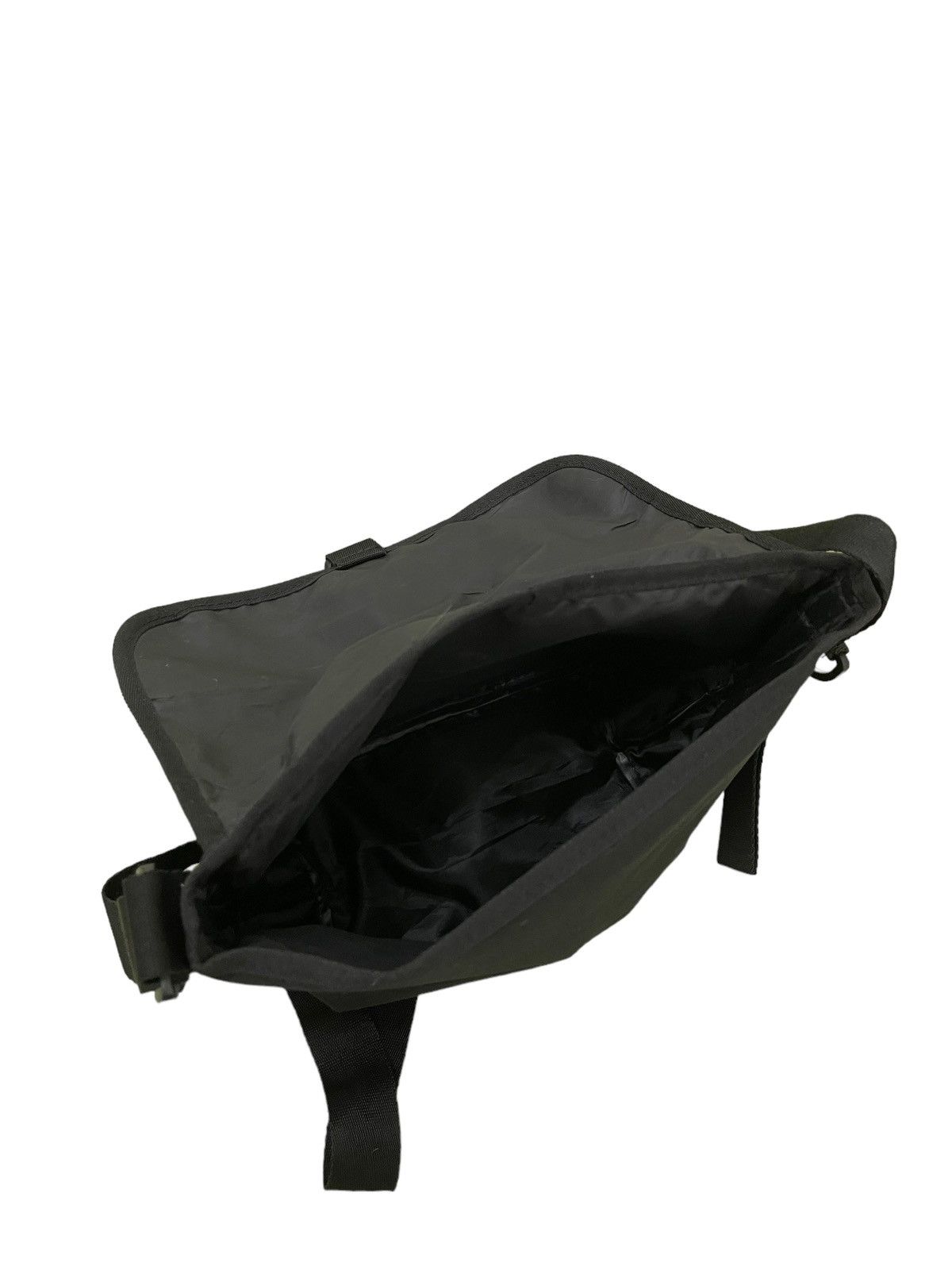 Japanese Brand Ne Net Sling Bag Nya Magazine Merchandise Size ONE SIZE - 9 Thumbnail