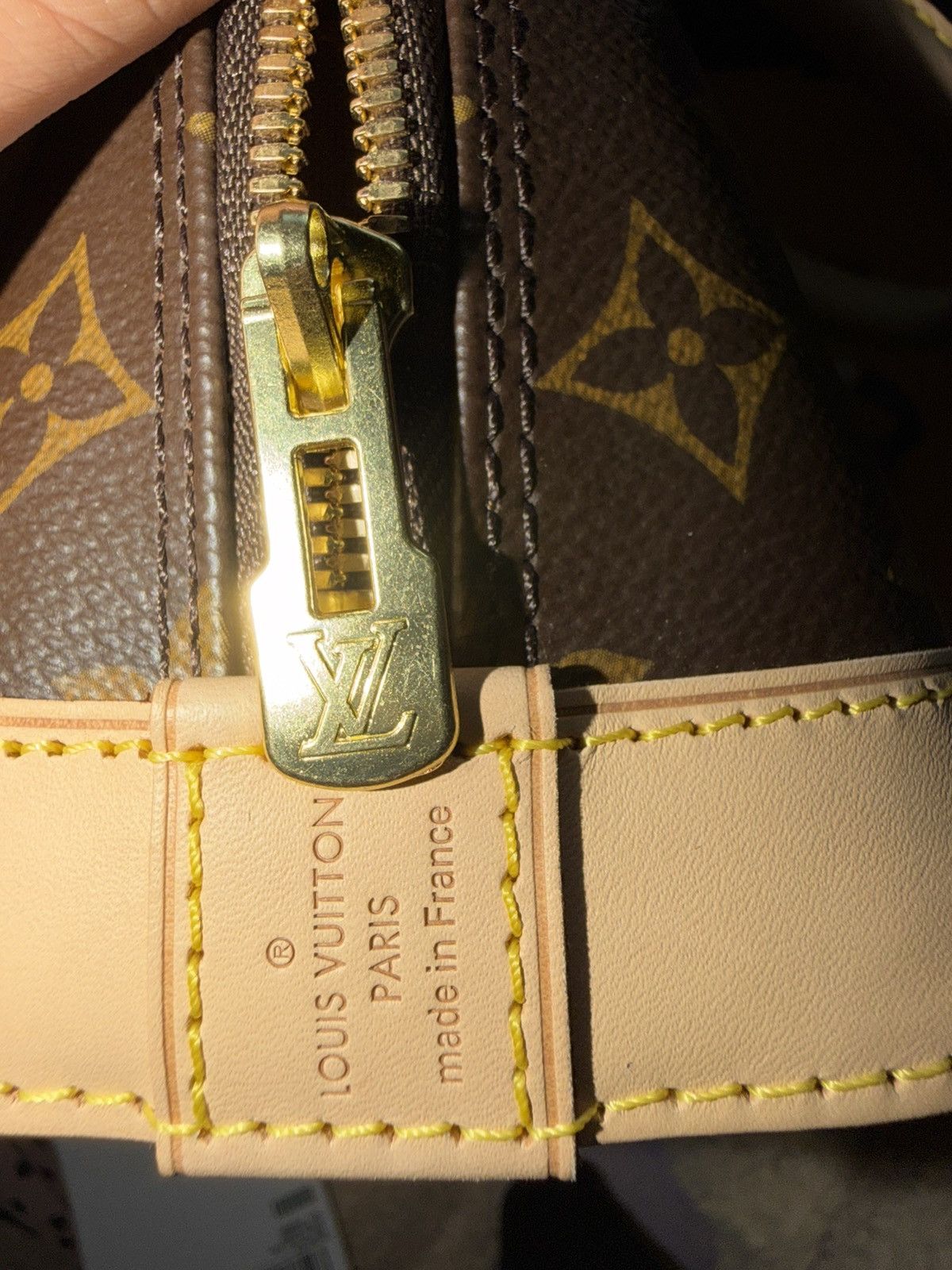 Louis Vuitton Louis Vuitton ALMA BB on SALE Size ONE SIZE - 11 Thumbnail