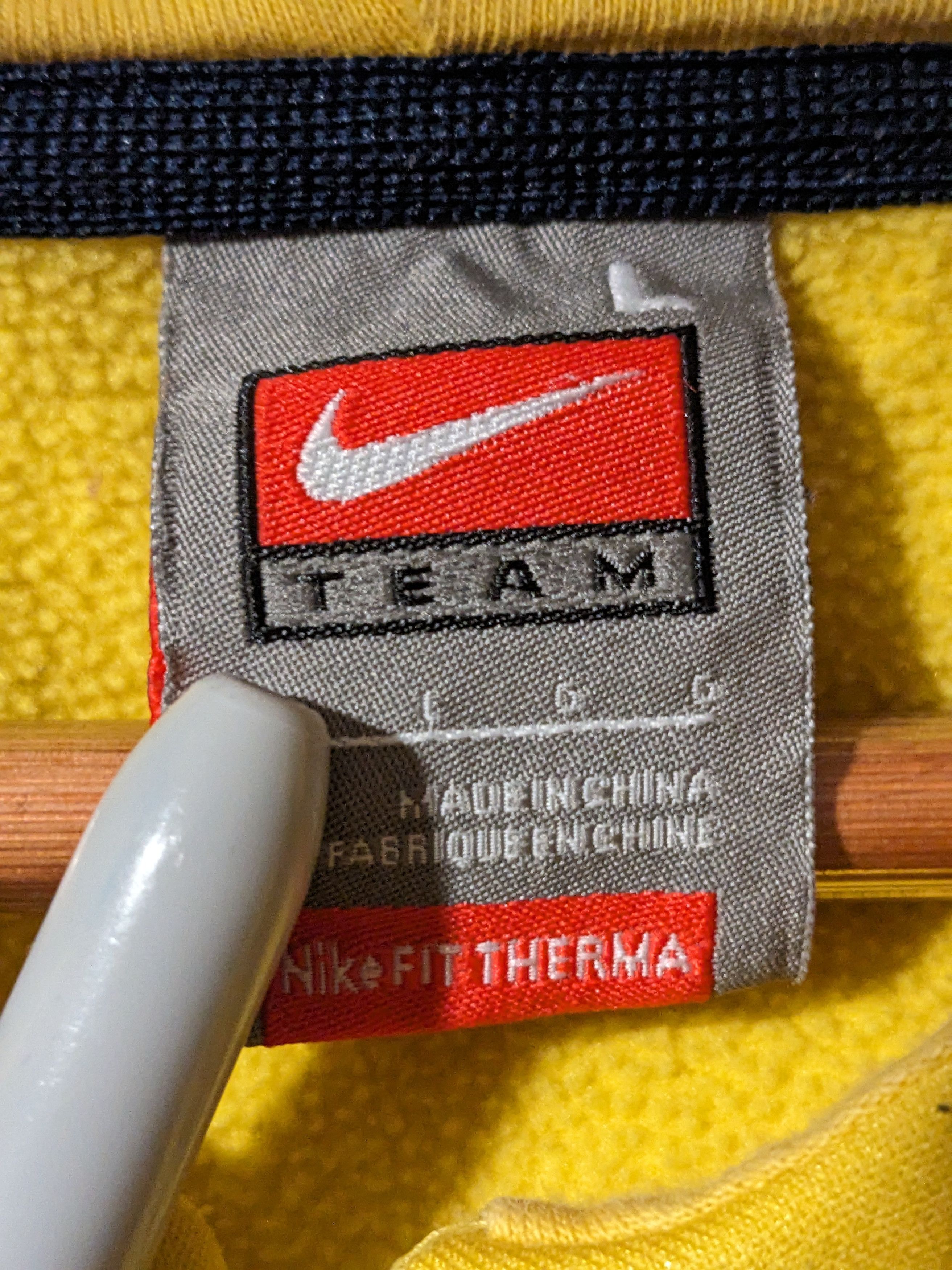 Nike × Vintage Vintage Y2K Michigan University Nike Center Swoosh Hoodie Size US L / EU 52-54 / 3 - 3 Thumbnail
