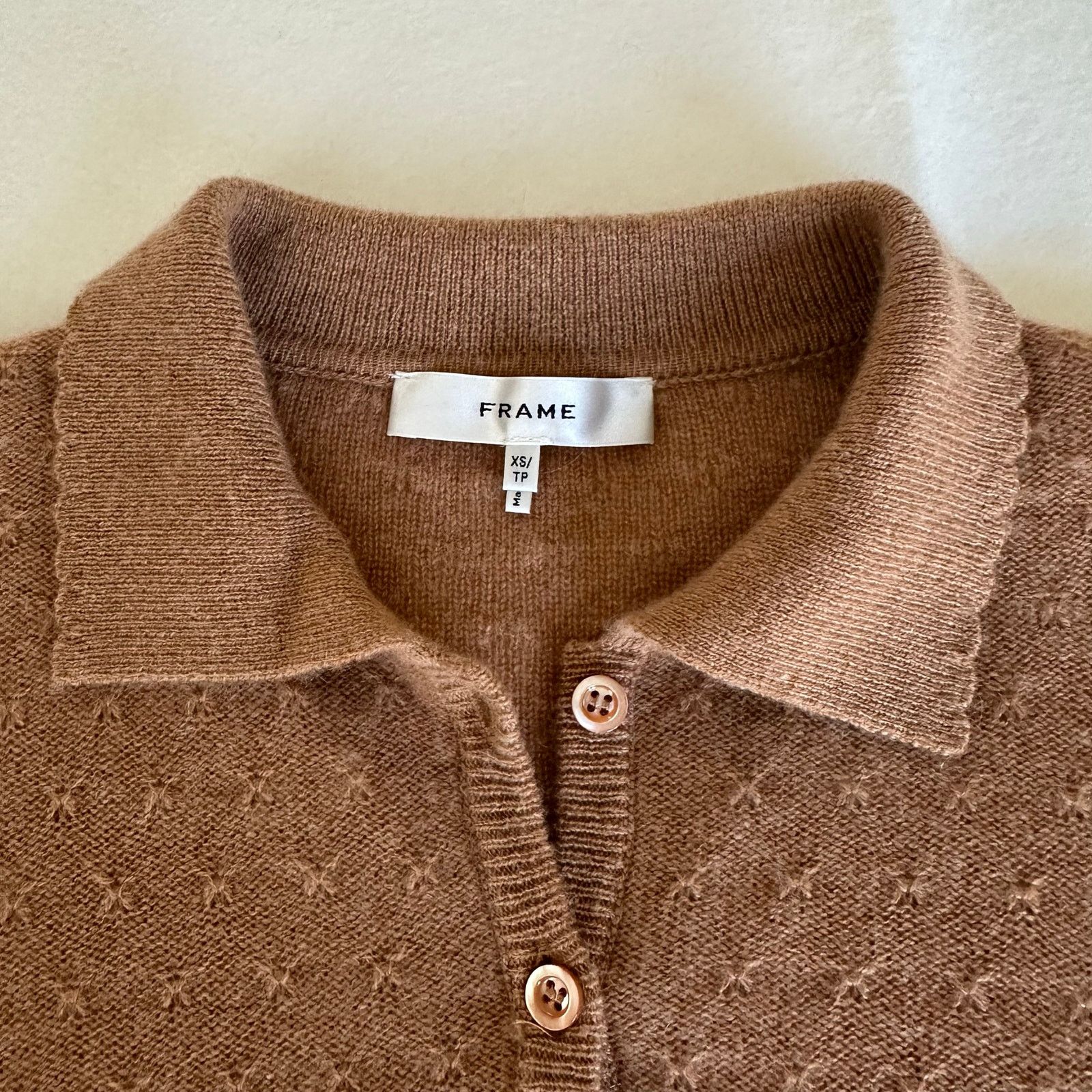 Frame Frame Cashmere Polo Sweater Camel Scallop Collar Size XS Size XS / US 0-2 / IT 36-38 - 6 Thumbnail
