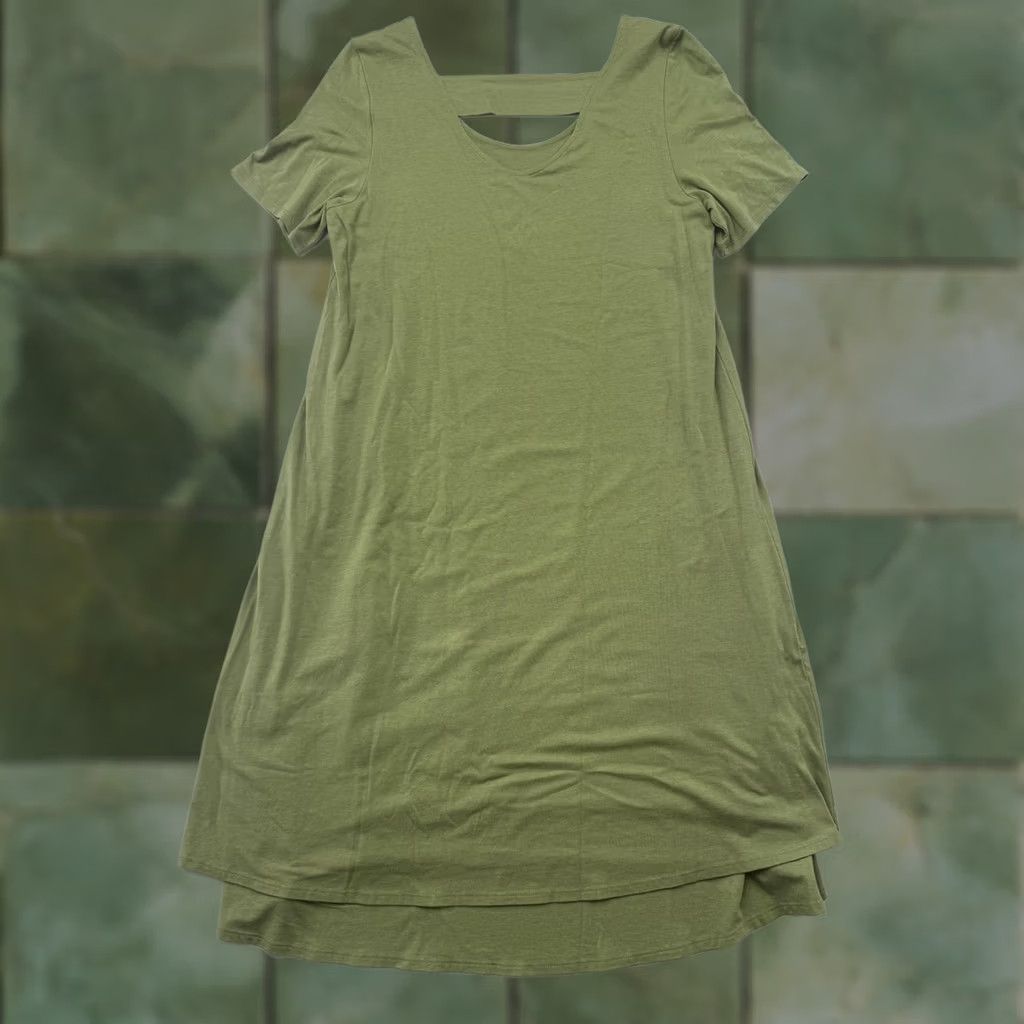 Soft Surroundings Soft Surroundings Dress Womens M Green Scoop Neck Short Sleeve Hi-Low Swing Casual Travel Size 32" / US 10 / IT 46 - 1 Thumbnail