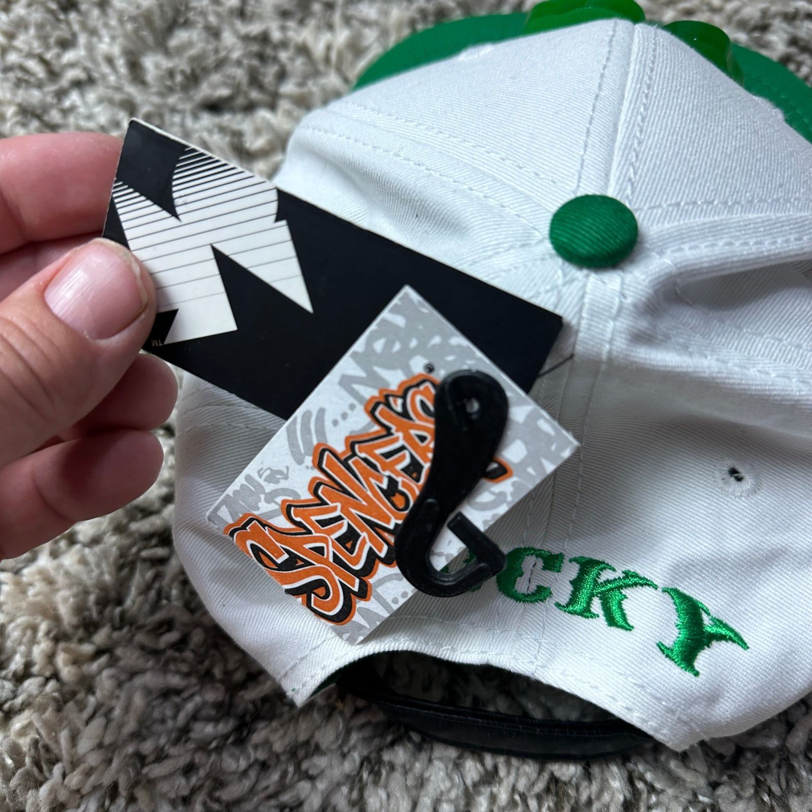 Other Neonlights Green Acrylic Clover LUCKY Baseball Cap Hat Size ONE SIZE - 8 Thumbnail