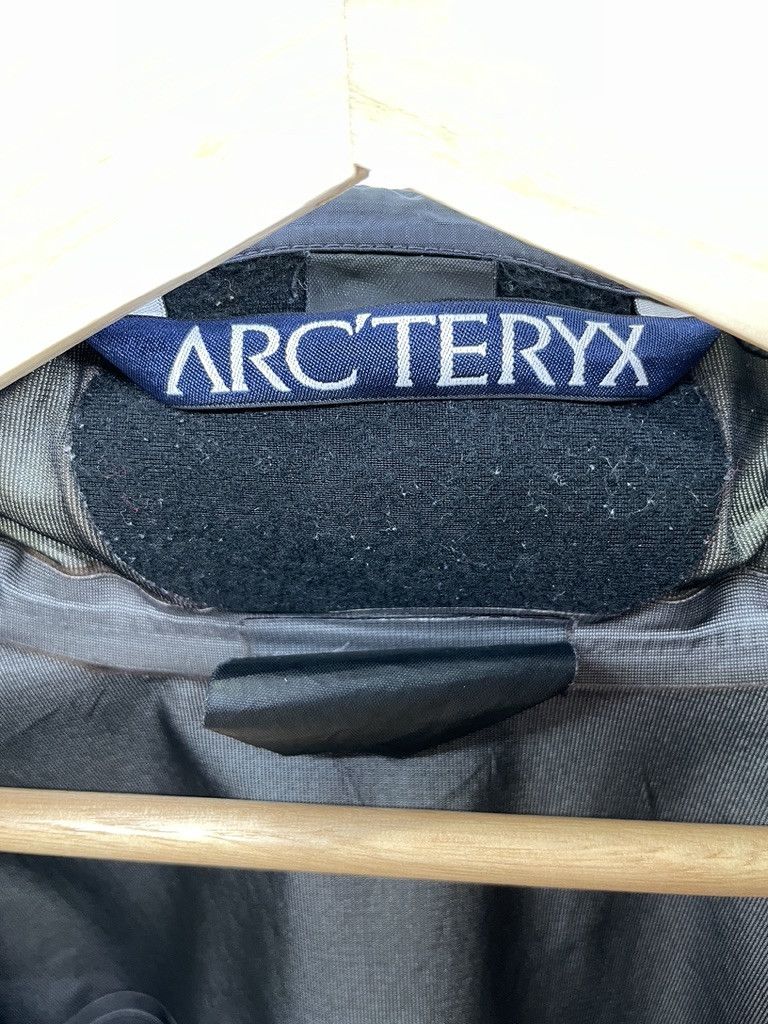 Arc'teryx ARCTERYX Theta AR 2003 Sangria Red Vintage Gore Tex Jacket Size US S / EU 44-46 / 1 - 21 Thumbnail
