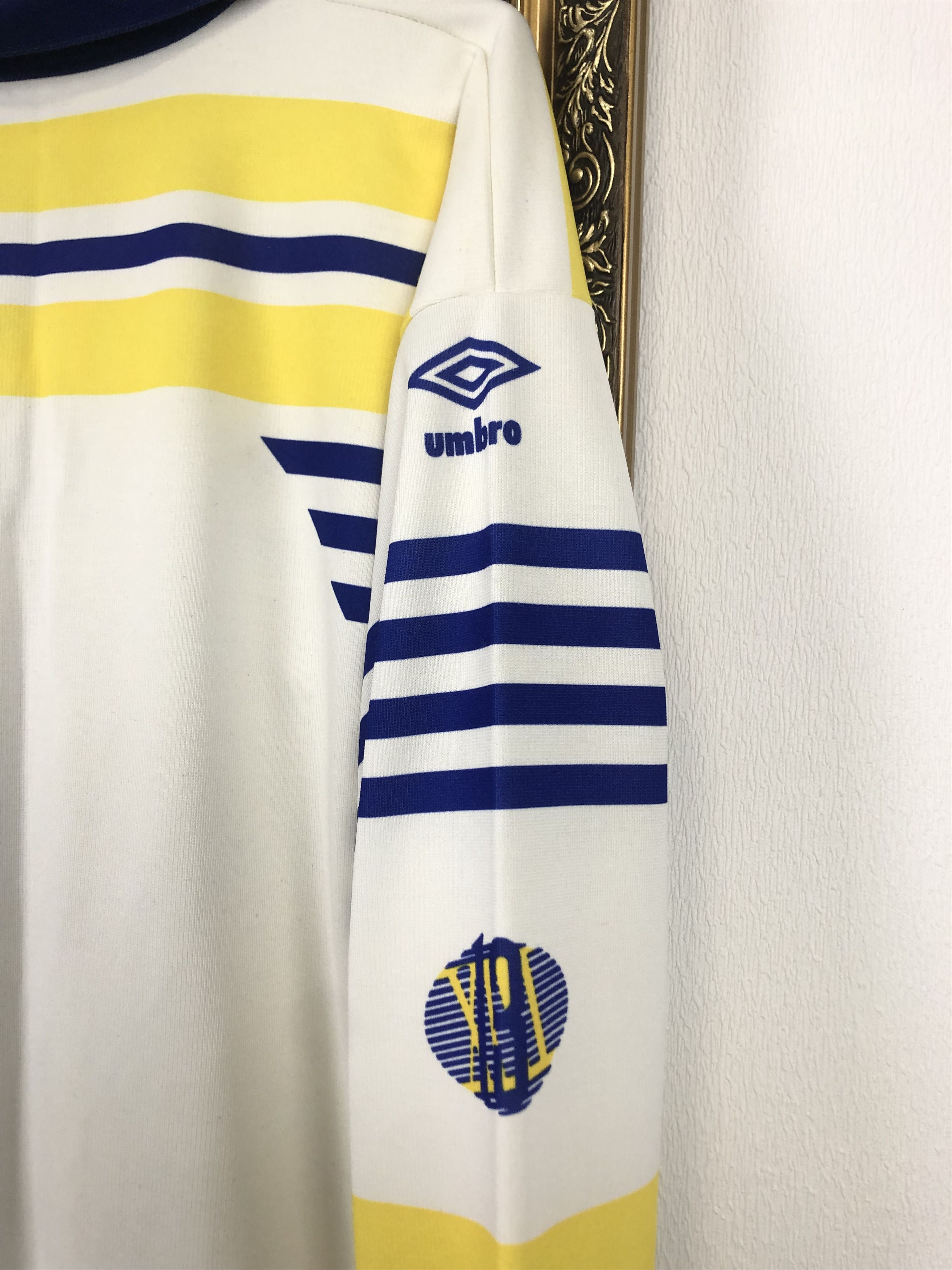 Umbro Leeds RLFC Rhinos Rugby League Shirt Jersey Tee Hype Size US M / EU 48-50 / 2 - 9 Thumbnail