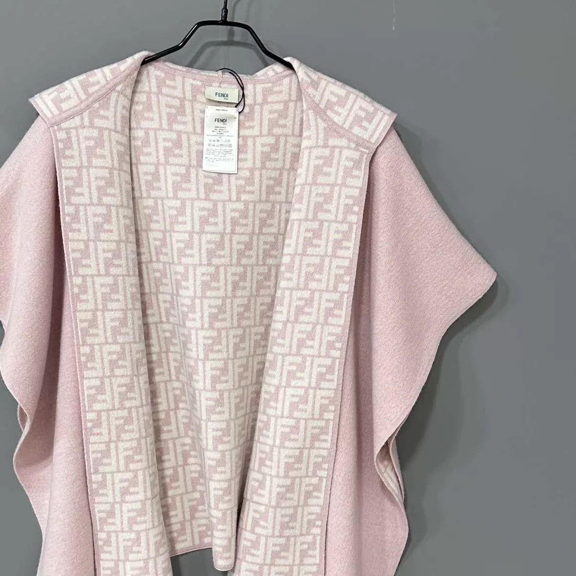 Fendi FENDI Pink All Over Print Poncho Size ONE SIZE - 3 Thumbnail