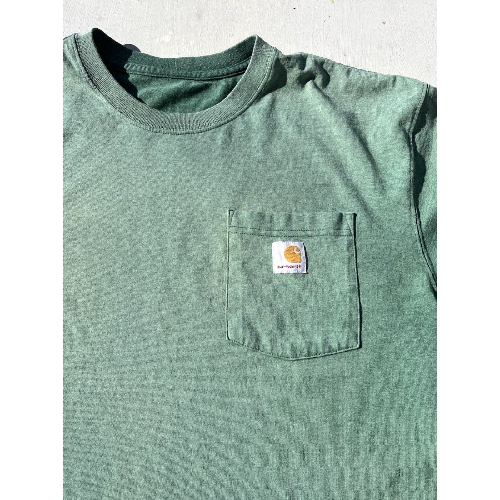 Carhartt Carhartt T-Shirt Green Logo Pocket XL Crew Loose Cotton Workwear Street Men Size US XL / EU 56 / 4 - 2 Thumbnail