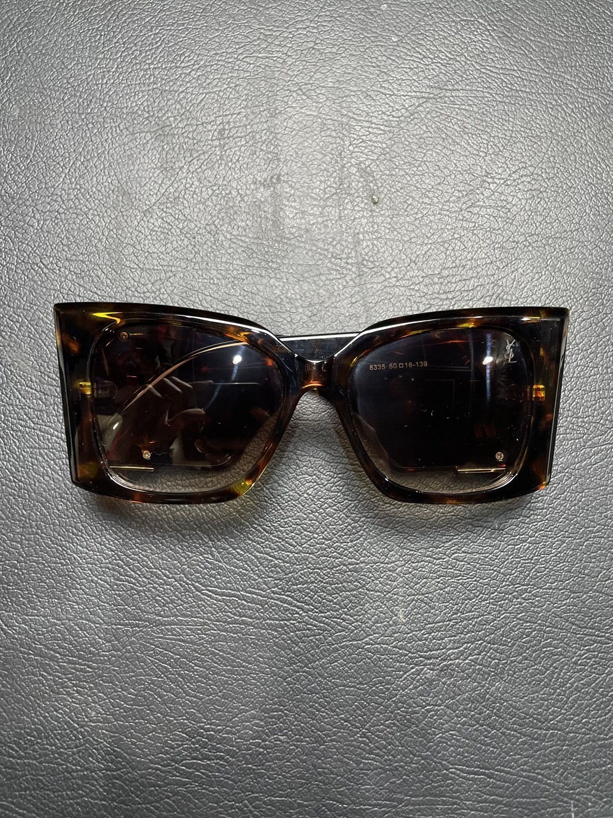 Yves Saint Laurent YSL sunglasses Brown Size ONE SIZE - 1 Thumbnail