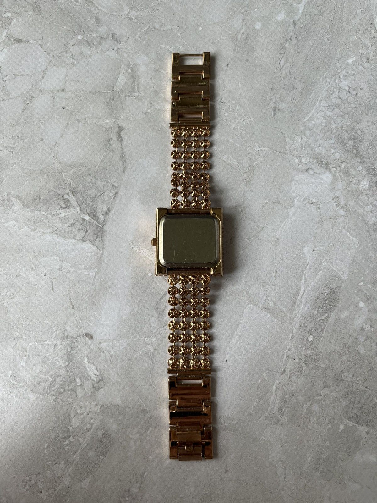 Liansheng Quartz Luxury Watch with Rhinestones