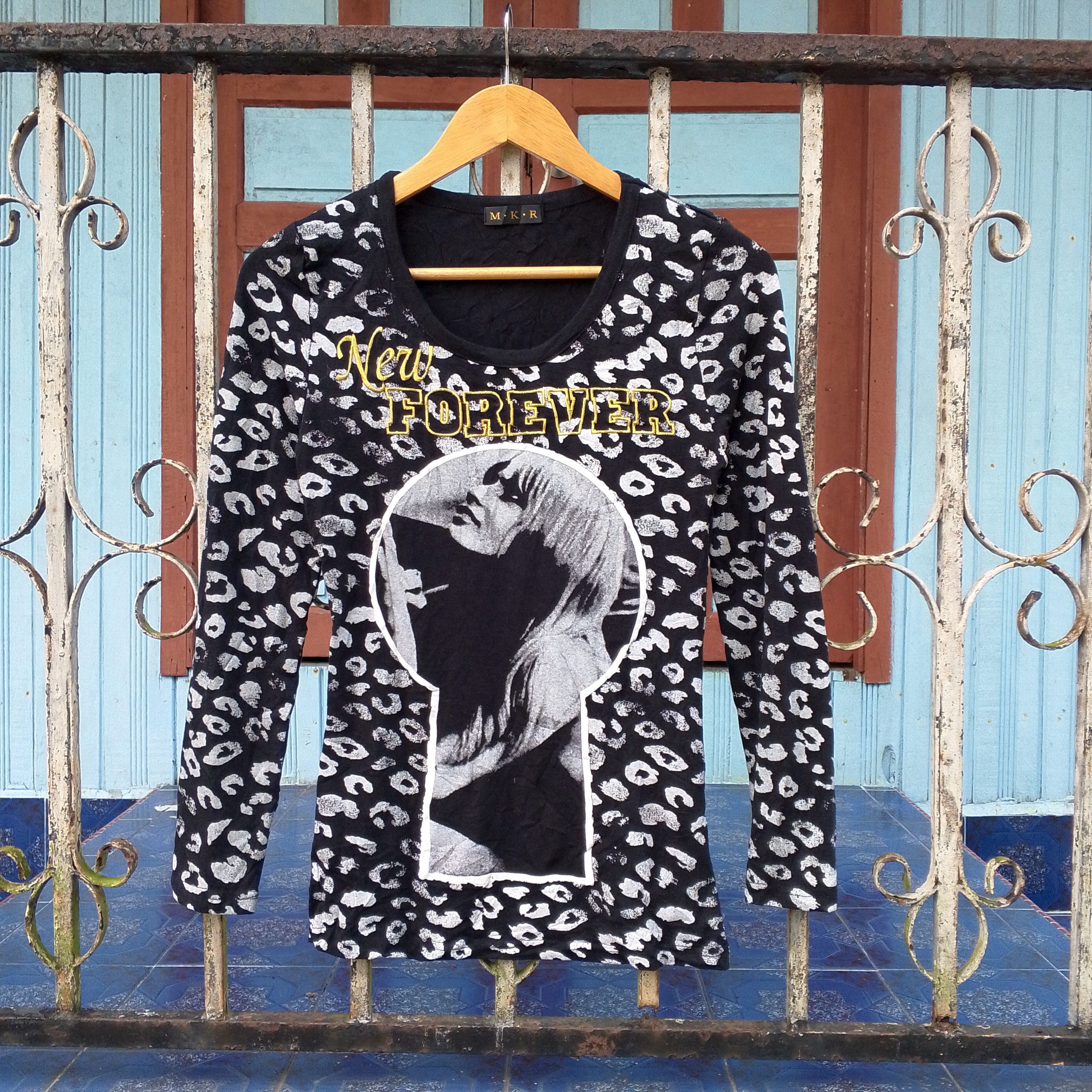 Hysteric Glamour Hysteric Glamour L.A Babe shirt | Grailed