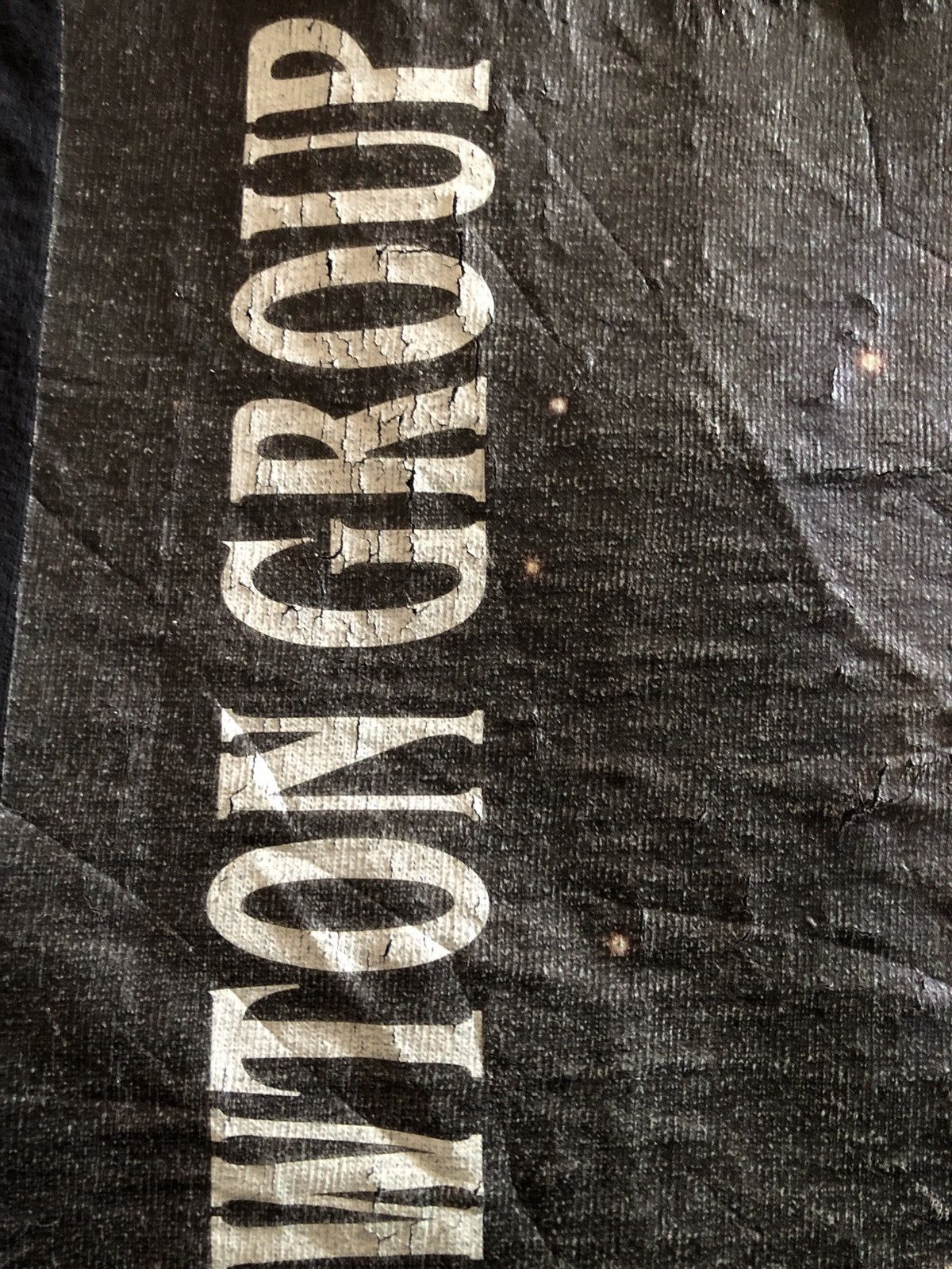 Vintage Vintage 90s ISAAC NEWTON GROUP Art Tee Size US XL / EU 56 / 4 - 9 Thumbnail