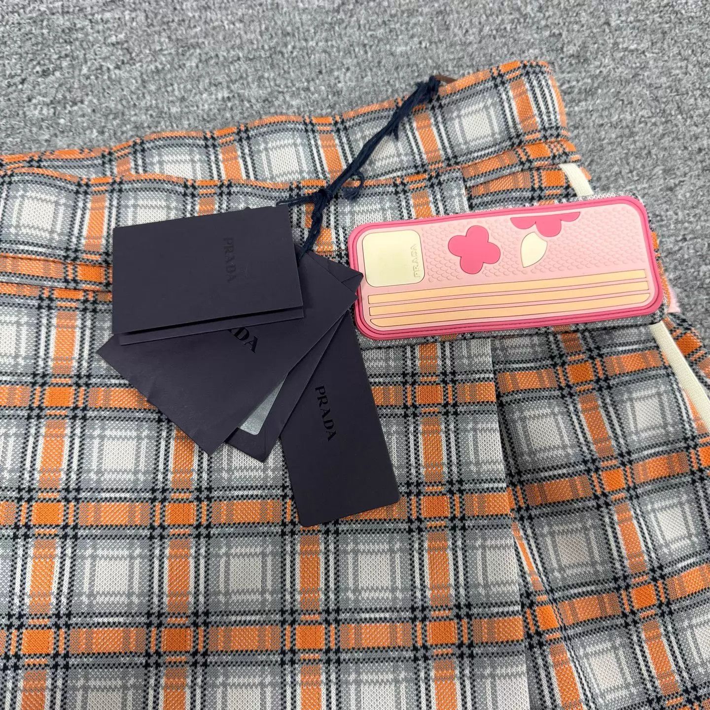 Prada Prada orange & gray check A-line skirt 42 NaZha Size 28" / US 6 / IT 42 - 5 Thumbnail