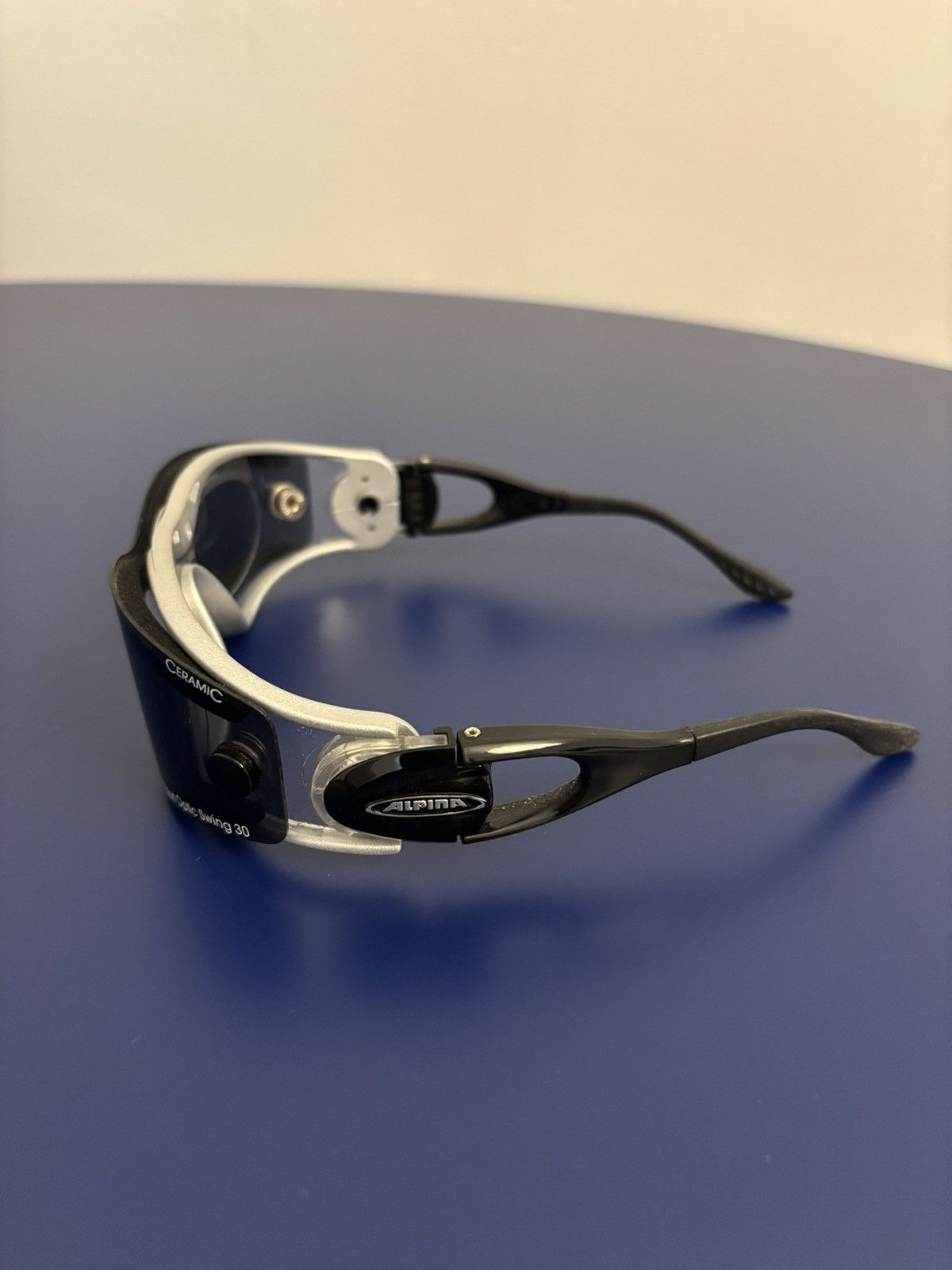 Oakley Alpina Sunglasses Size ONE SIZE - 3 Thumbnail
