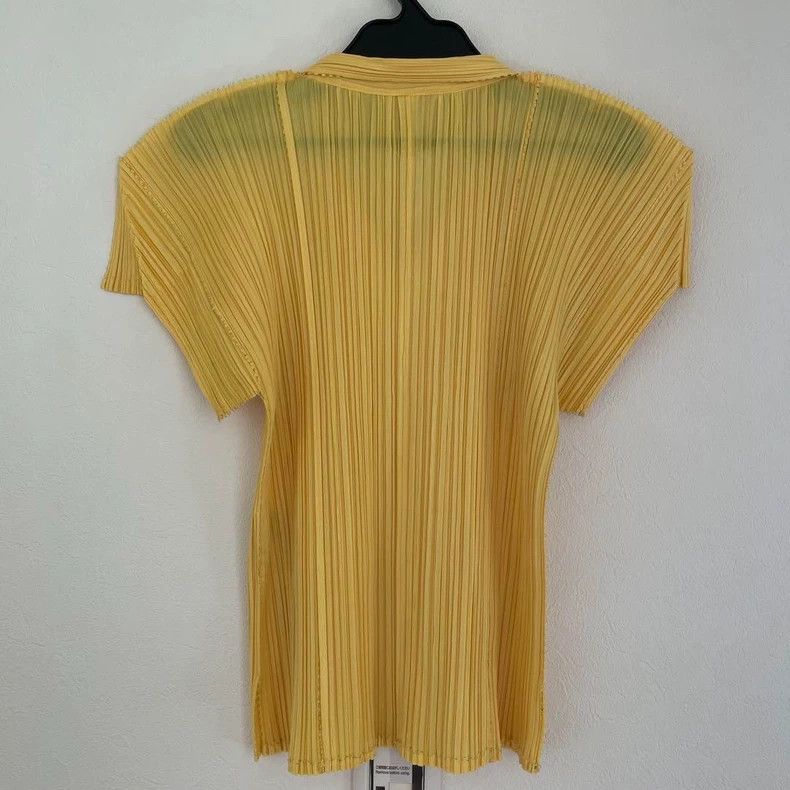 Issey Miyake Issey Miyake Yellow button-up short-sleeved shirt Size L / US 10 / IT 46 - 5 Thumbnail