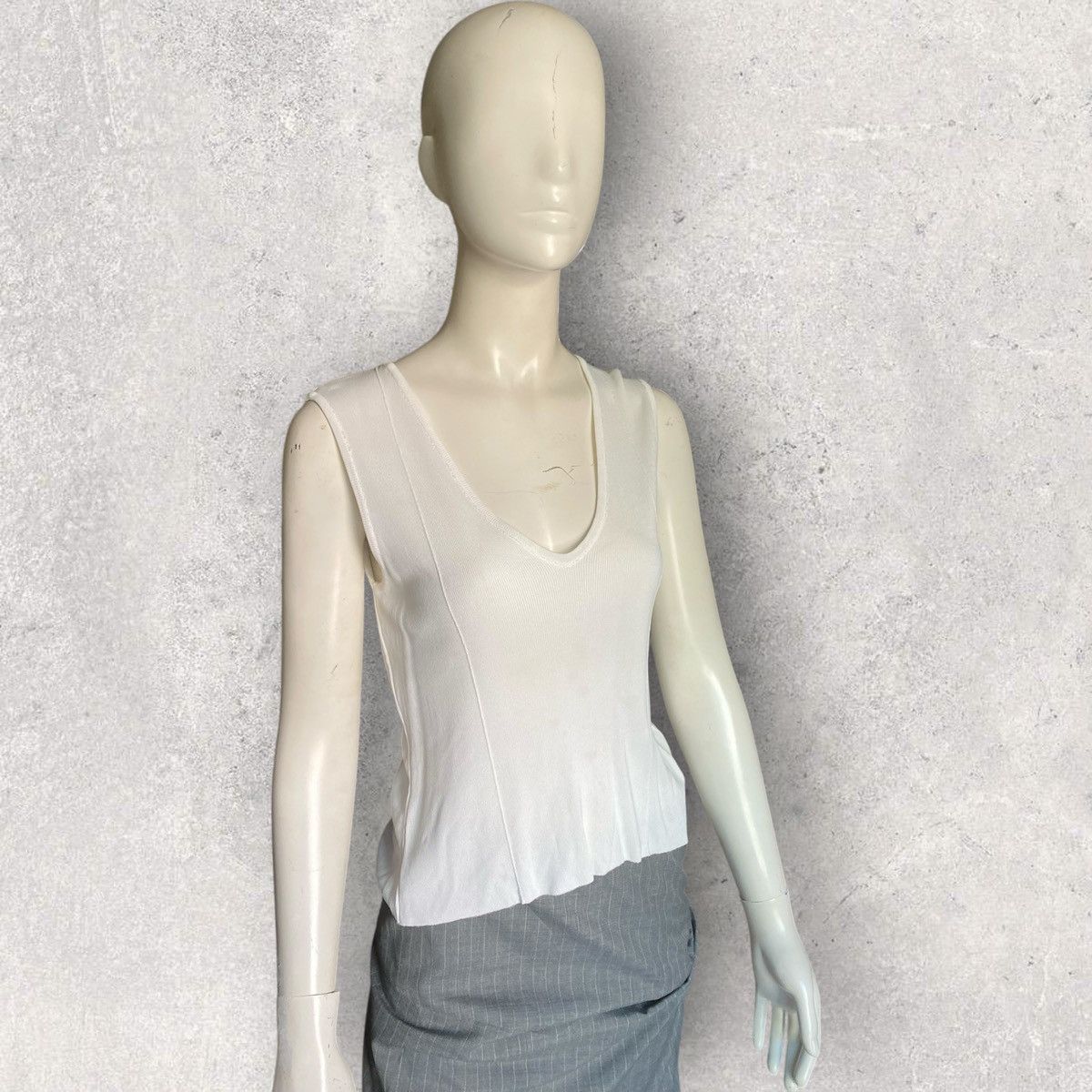Gucci 1997 Rayon Ribbed Blouse By Tom Ford Size M / US 6-8 / IT 42-44 - 1 Thumbnail