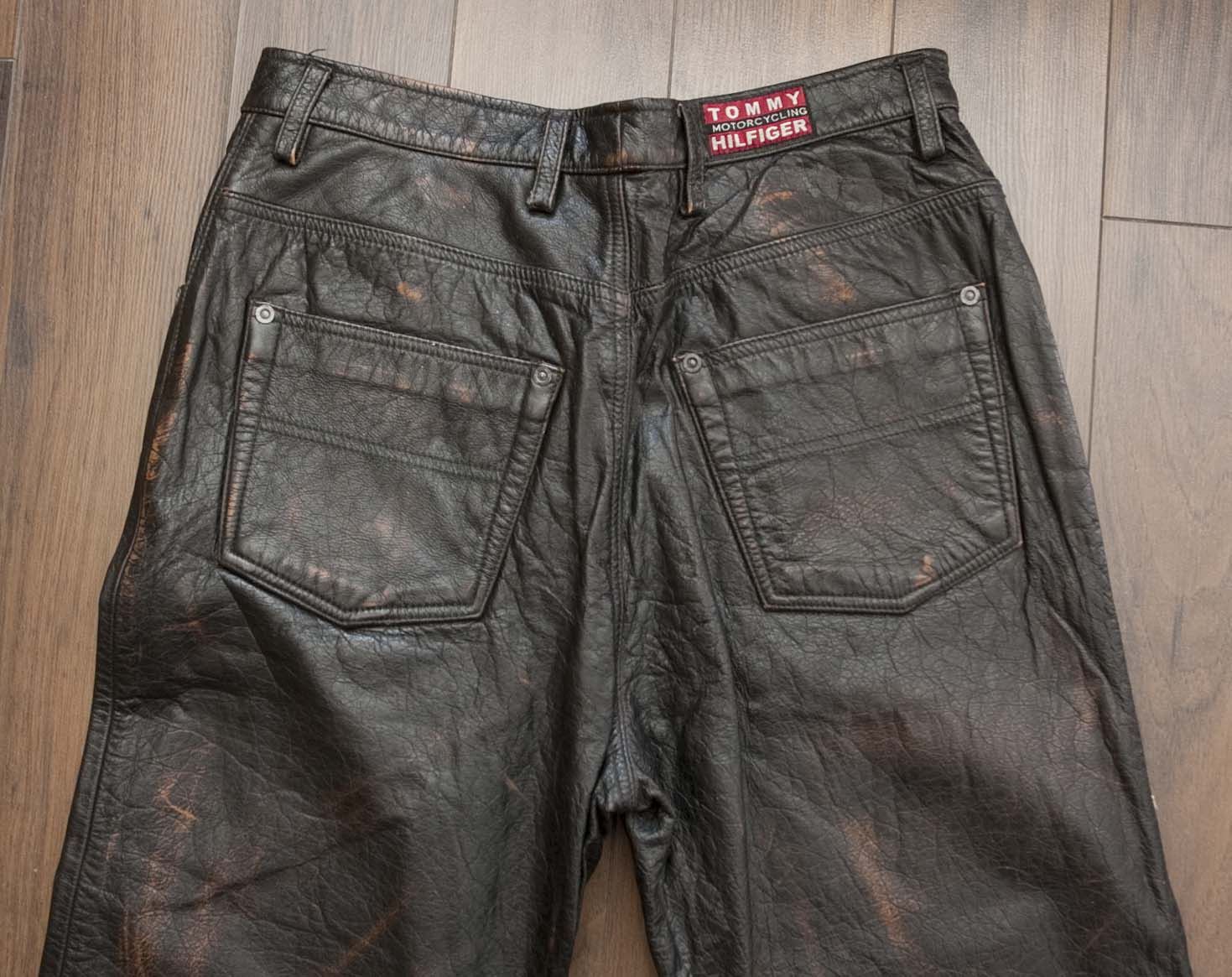 Tommy Hilfiger × Vintage Tommy Hilfiger Motorcycling 100% Leather Pants Size 31x28.5 Size US 31 - 4 Thumbnail