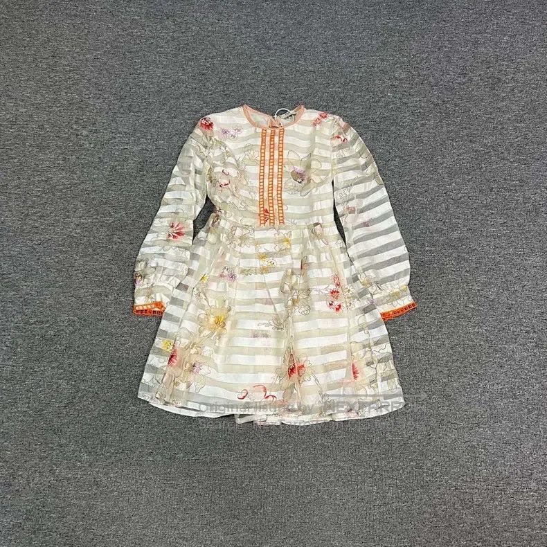 Fendi Fendi Show model lace-up floral print dress, mulberry silk Size XXS / US 00 / IT 34 - 1 Thumbnail
