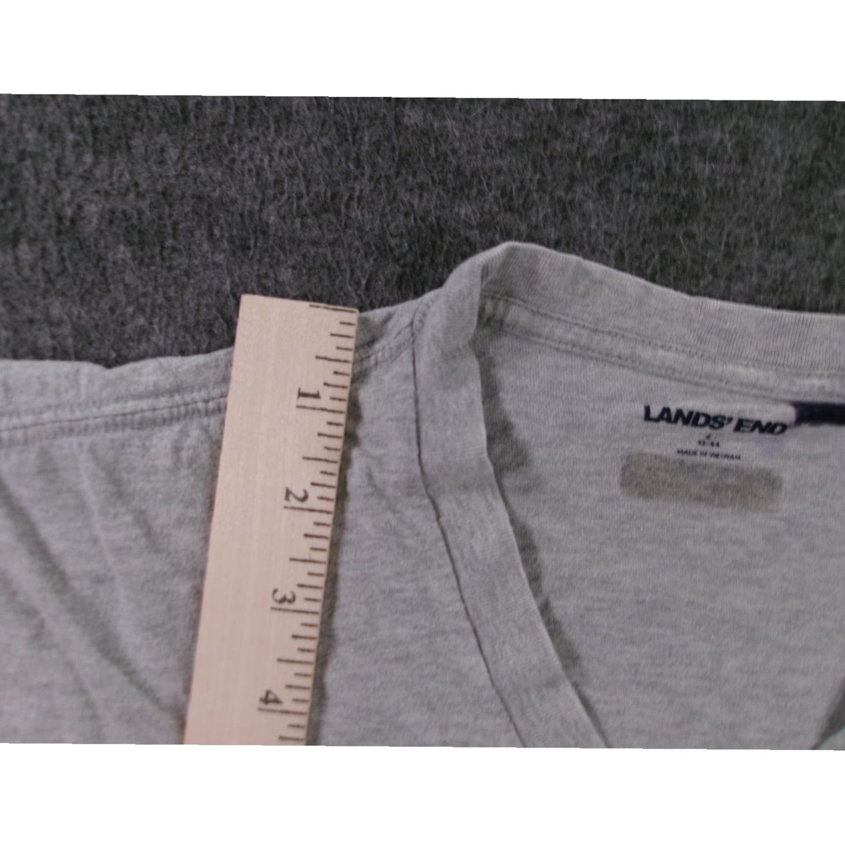 Lands' End Lands' End Shirt Mens Large Grey V Neck Short Sleeve Minimalist Casual Basic Size US L / EU 52-54 / 3 - 4 Thumbnail