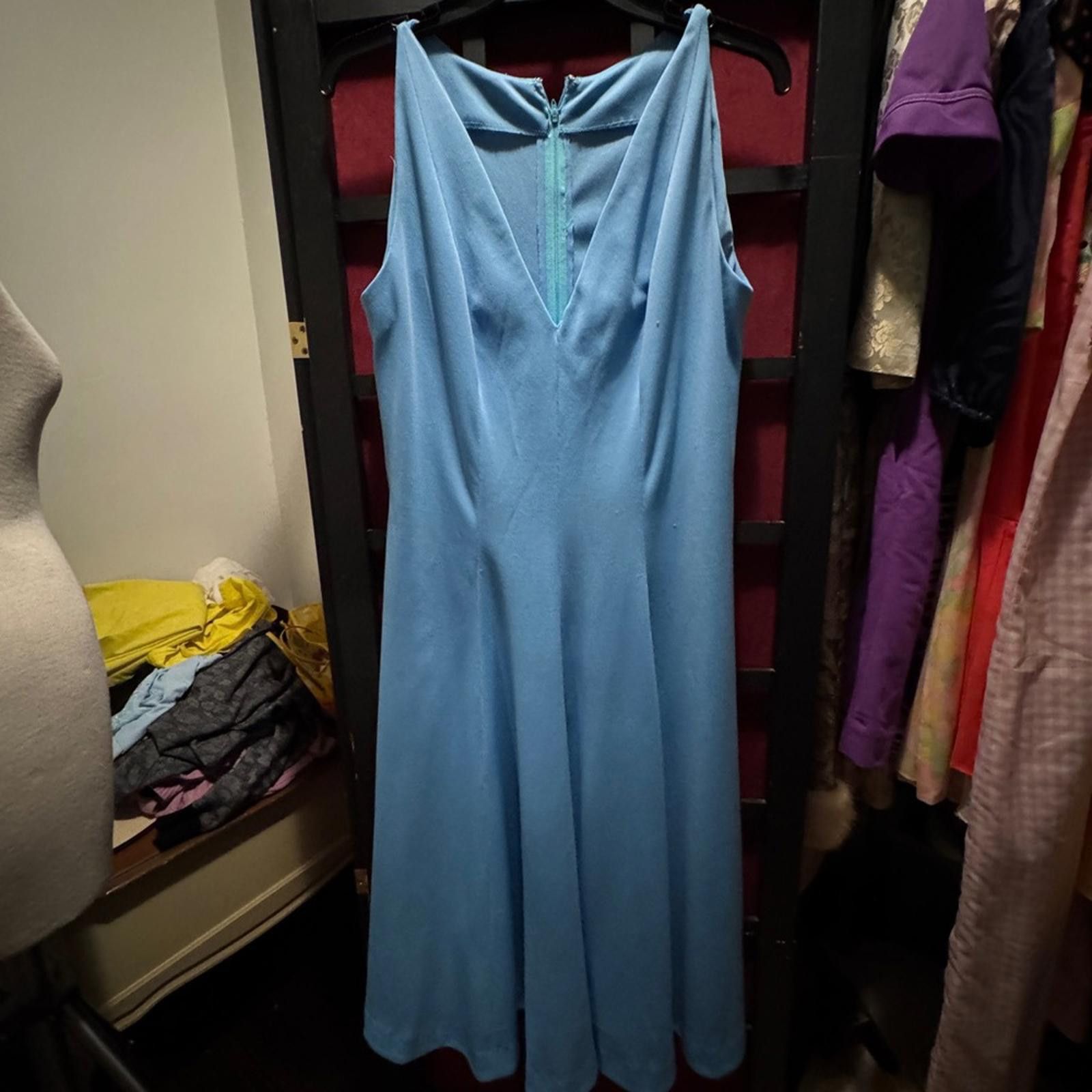 VTG 1970s Vogue Americana Blue Plus Size Dress Dagger Collar