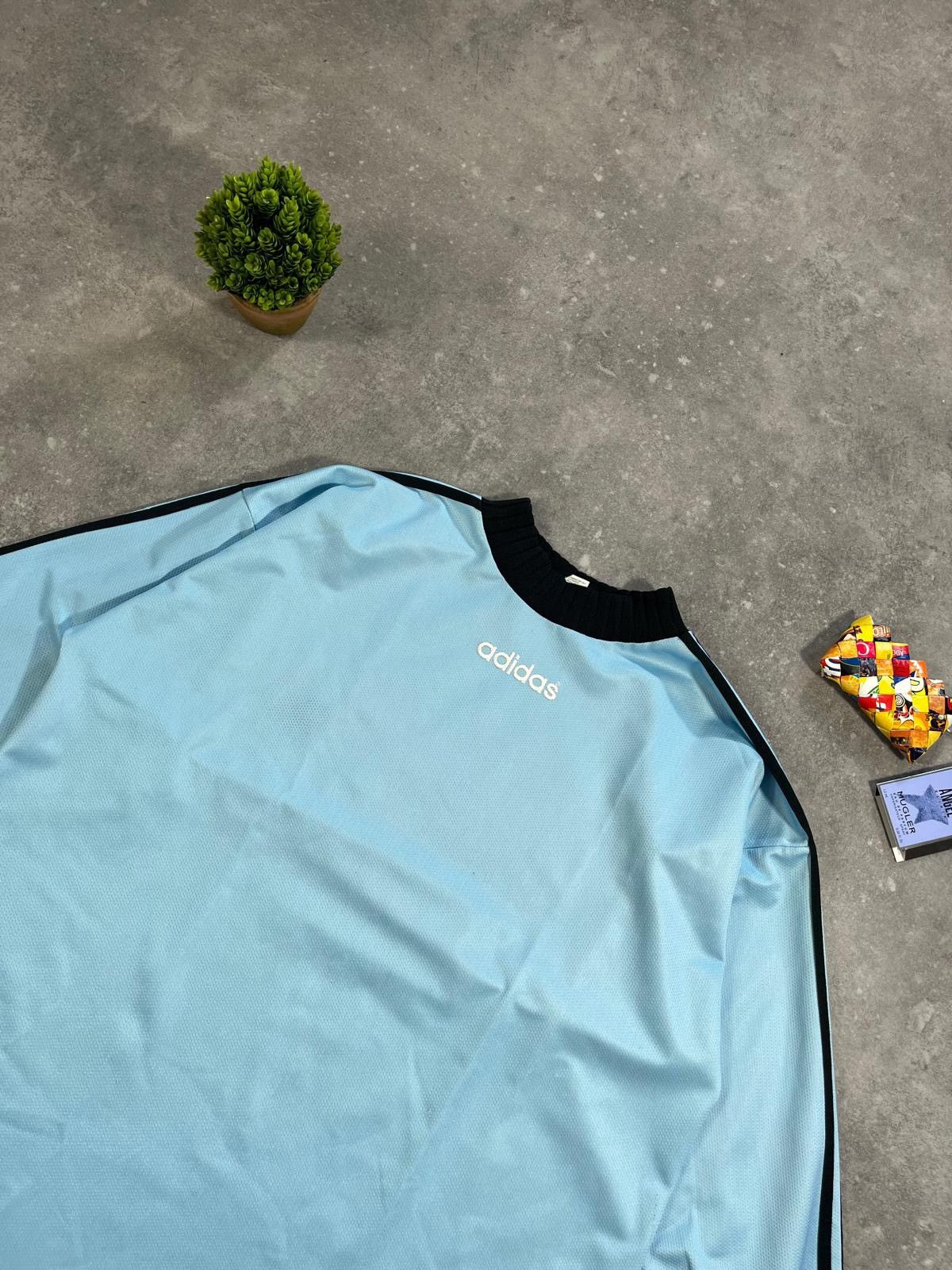 Other Vintage 90z Adidas Oversize Longsleeve Central Logo Retro Size US XXL / EU 58 / 5 - 2 Thumbnail