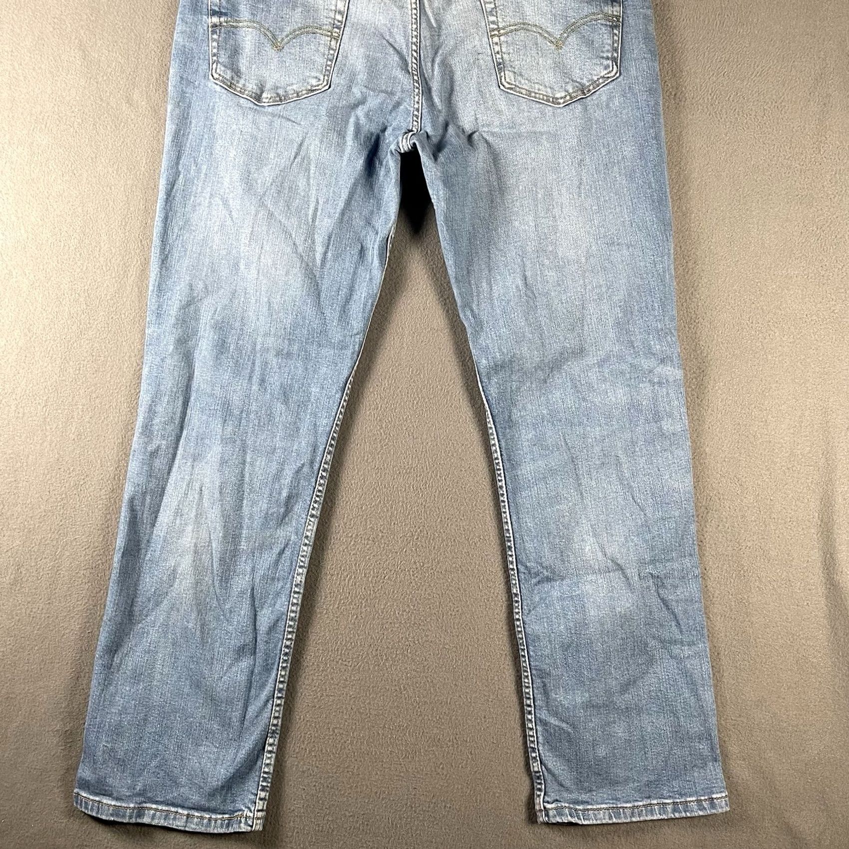 Levi's Levi's 514 Jeans Men 38X32 Light Blue Wash Distressed Straight Leg Regular Rise 5-Pocket Denim USA 90s Grunge Size US 38 / EU 54 - 5 Thumbnail